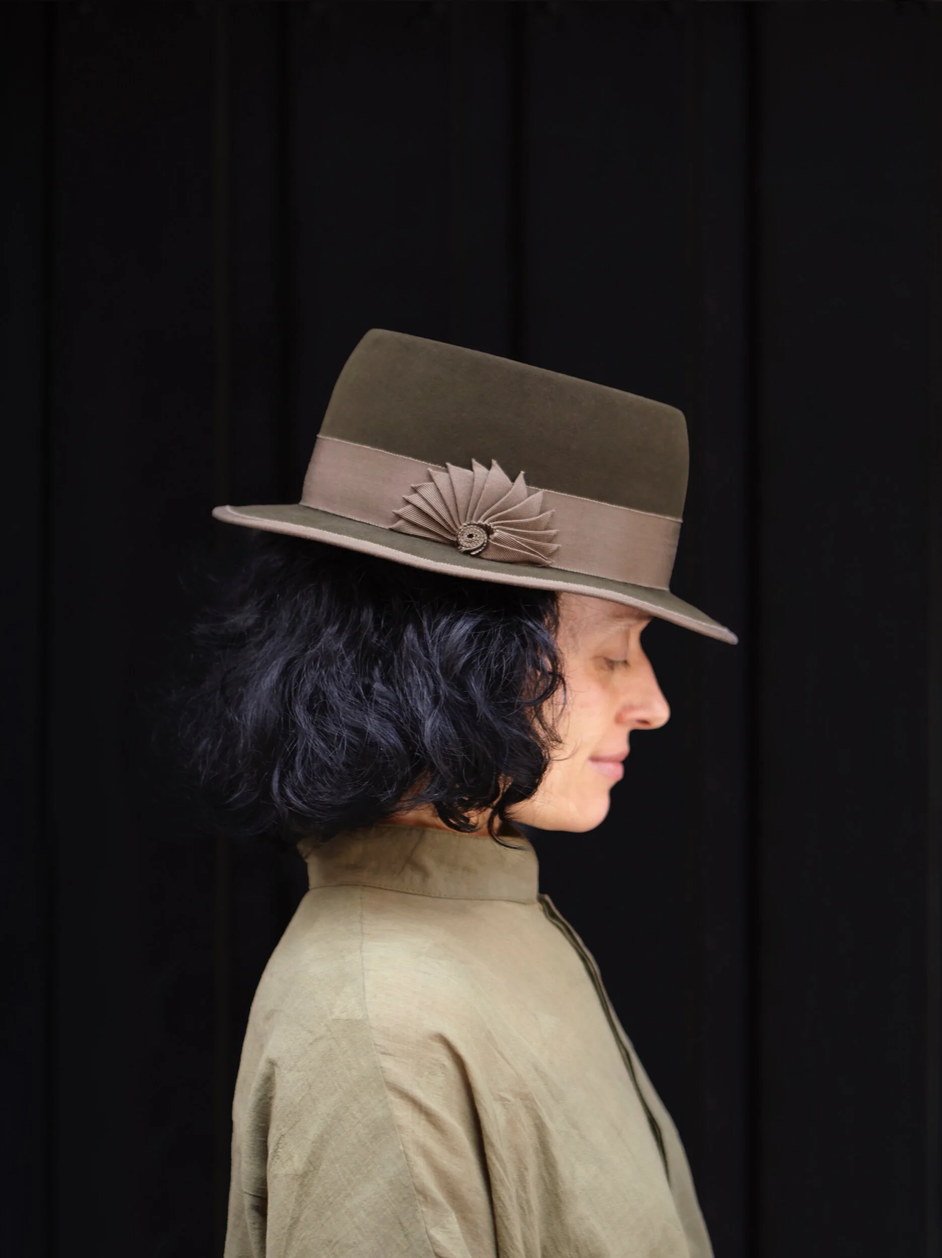 048CDCB6-CD82-4CBC-AB7C-036493F14E61