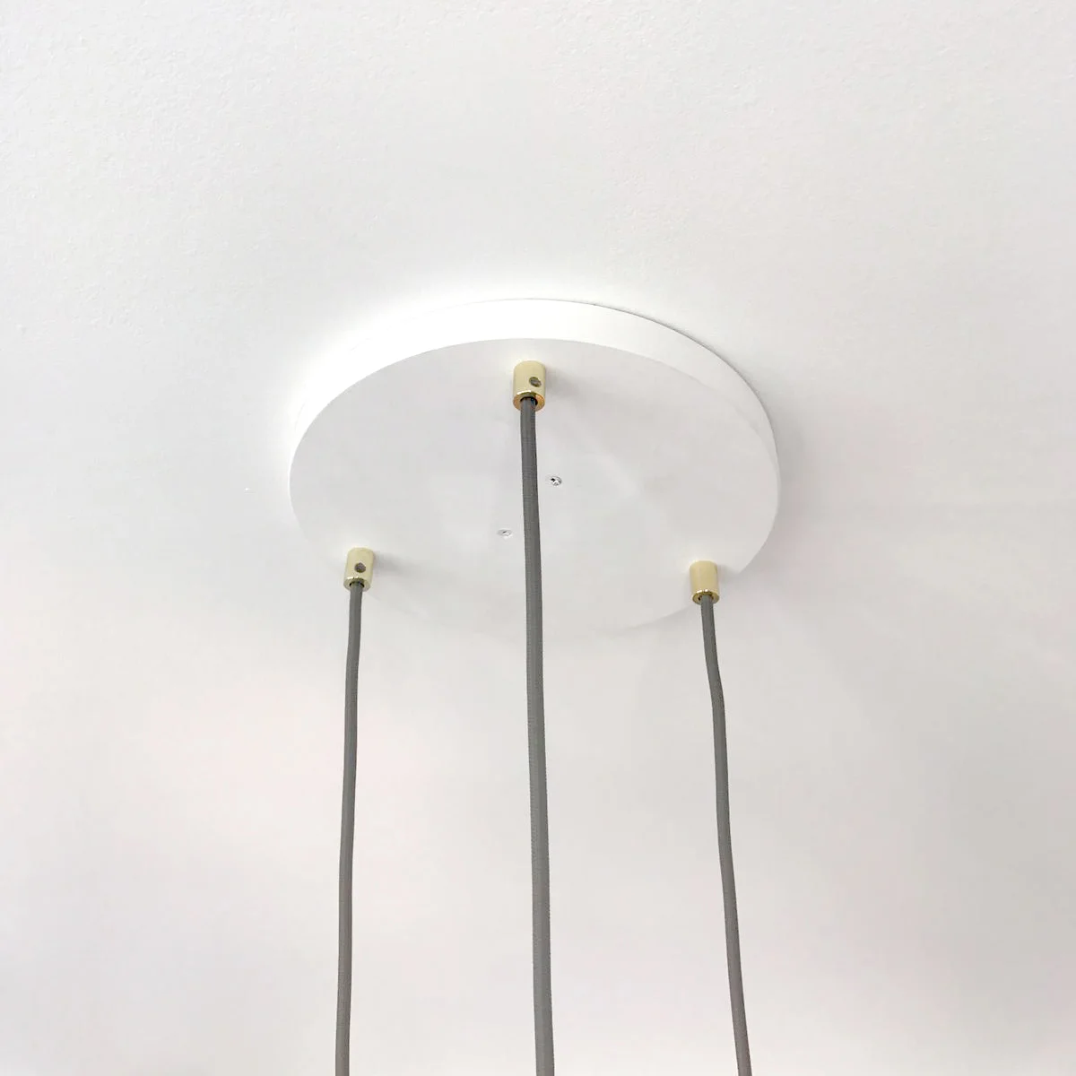 Ceiling ring for Fab pendants by Lozi