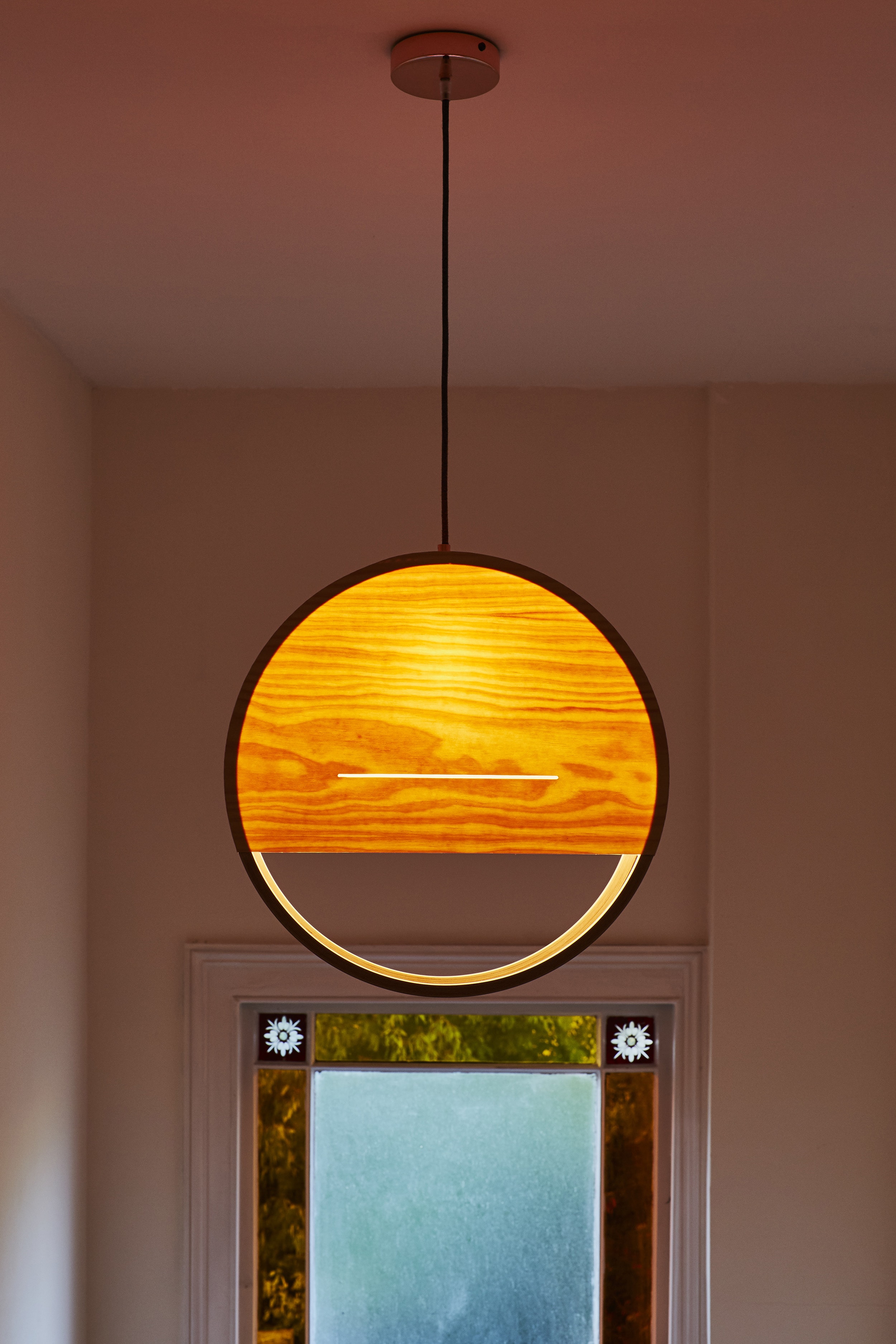 Lozi - Bespoke Plywood Furniture - Focus On : The Sunset Lamp