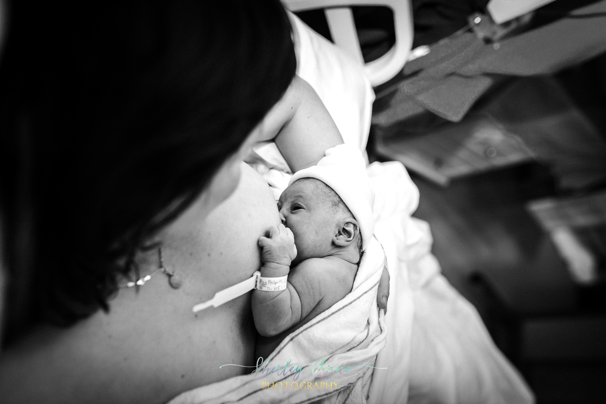 Lisa-Birth Story-Sneak Peek (25 of 32).jpg