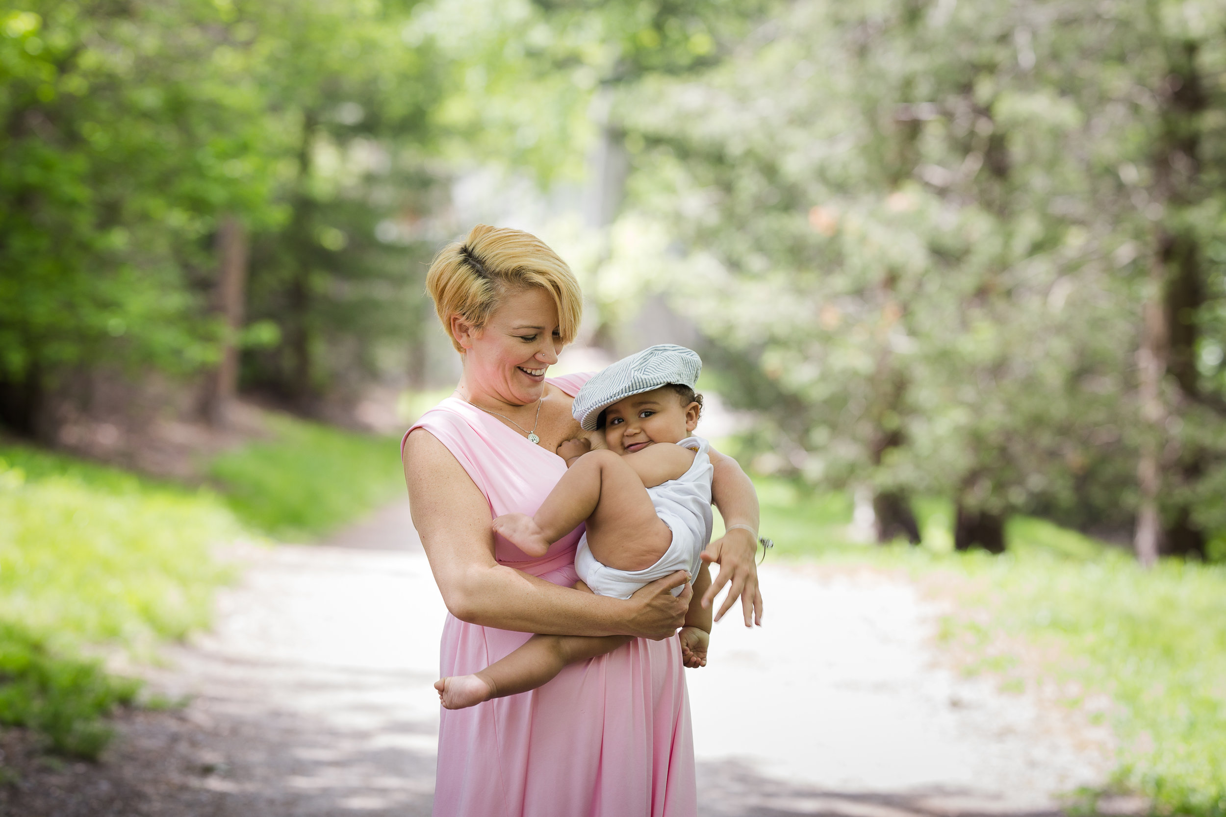 Alana-Breastfeeding (5 of 7).jpg