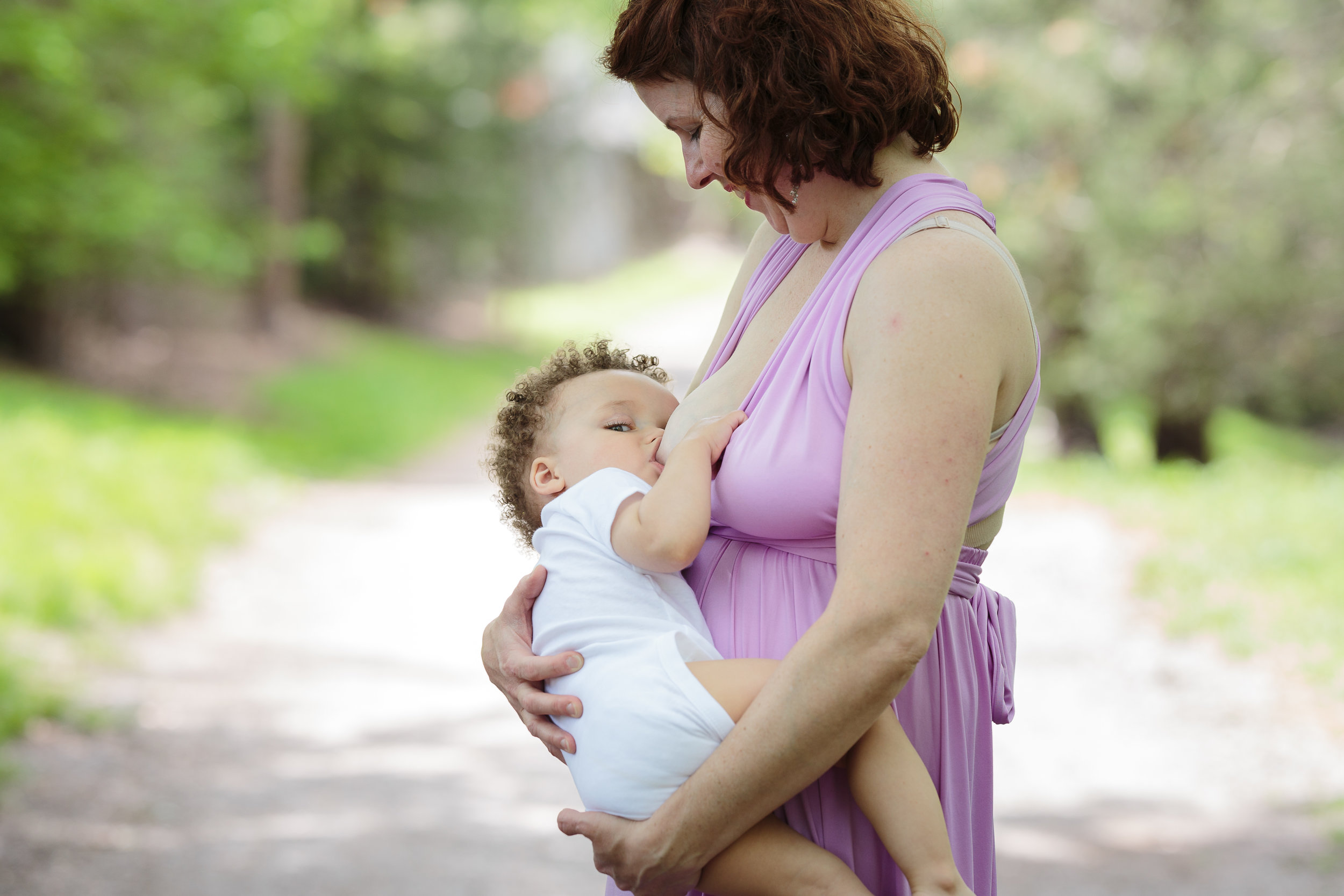 Sue-Breastfeeding (5 of 7).jpg
