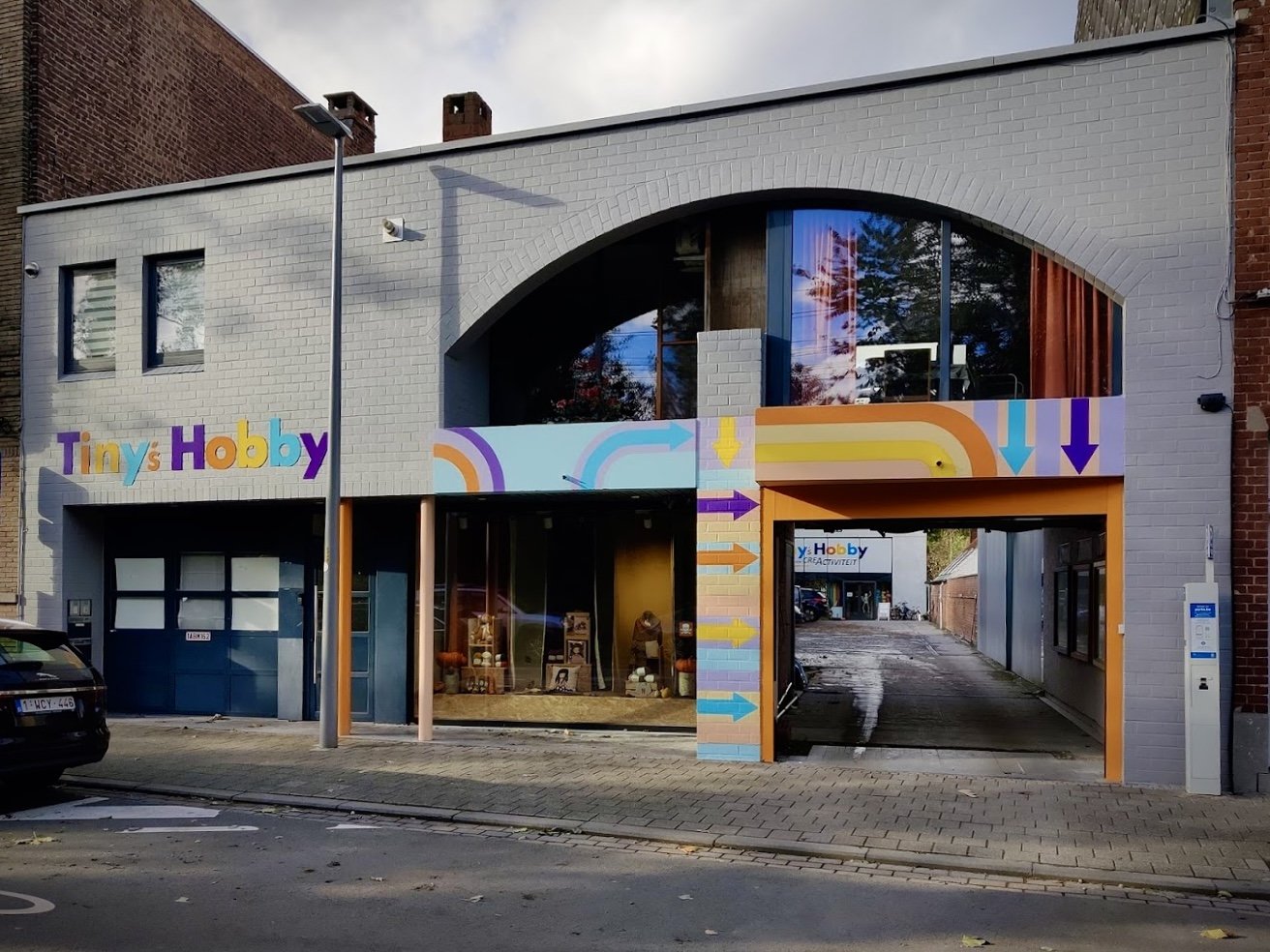 Facade et vitrine d'un magasin • Tiny Hobby