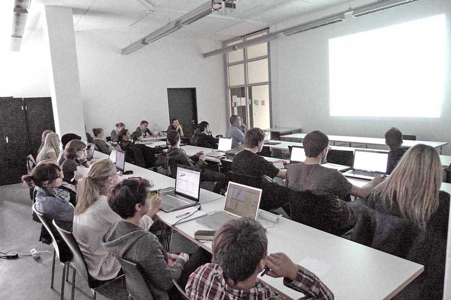 web _cad _edu_tutorial_008__-..jpg