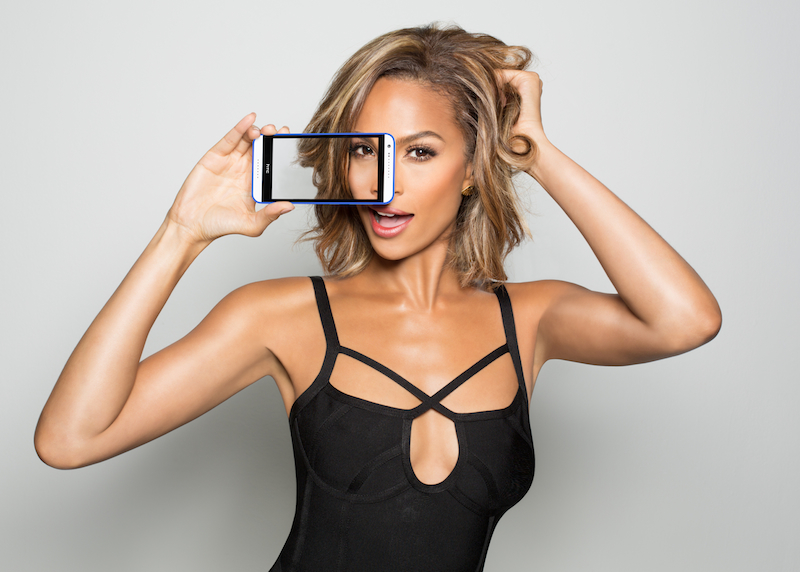Alesha-Dixon-Selfie-Kit-pic-1.jpg