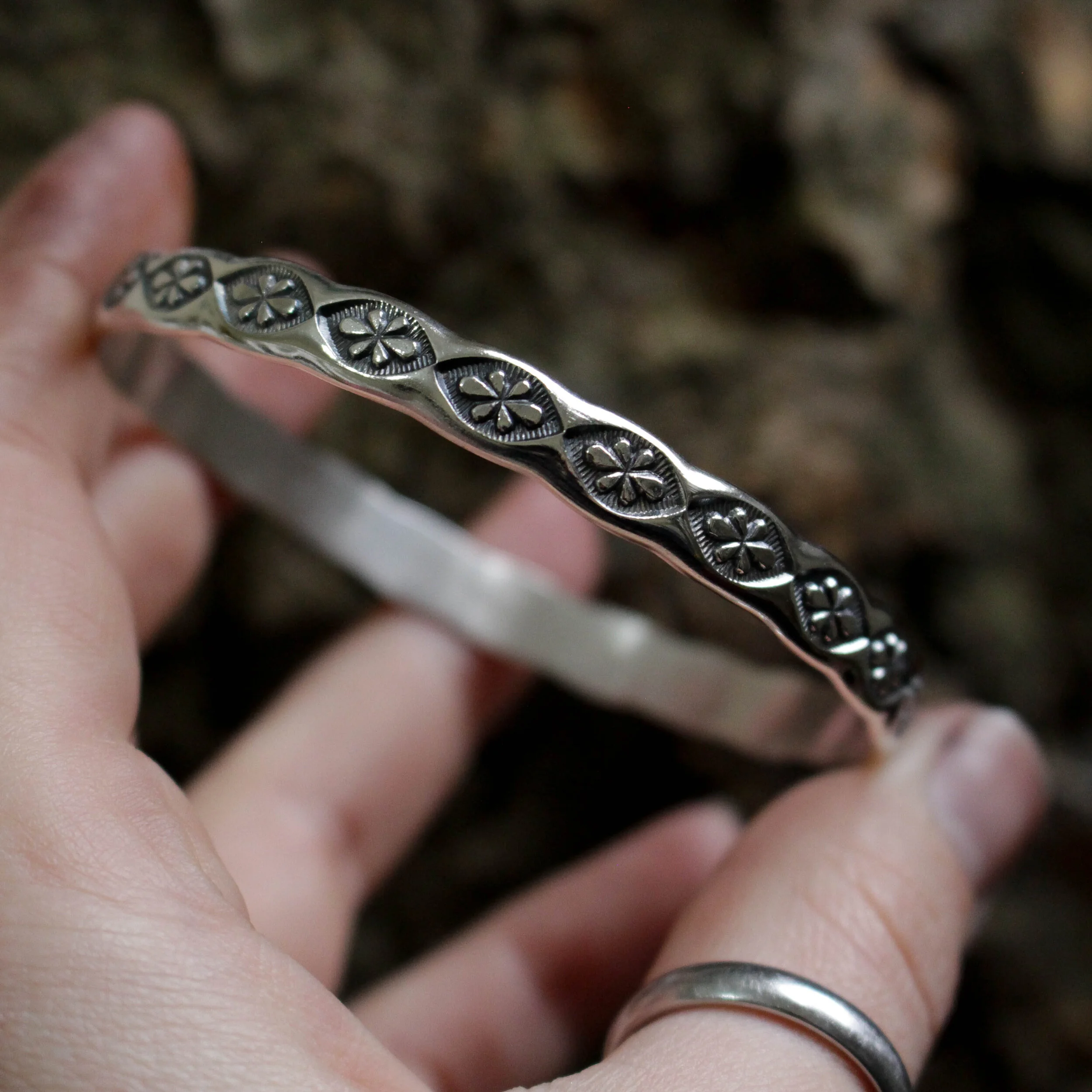 06C8EEA2-8459-43EE-A9C7-EE59D18BB642