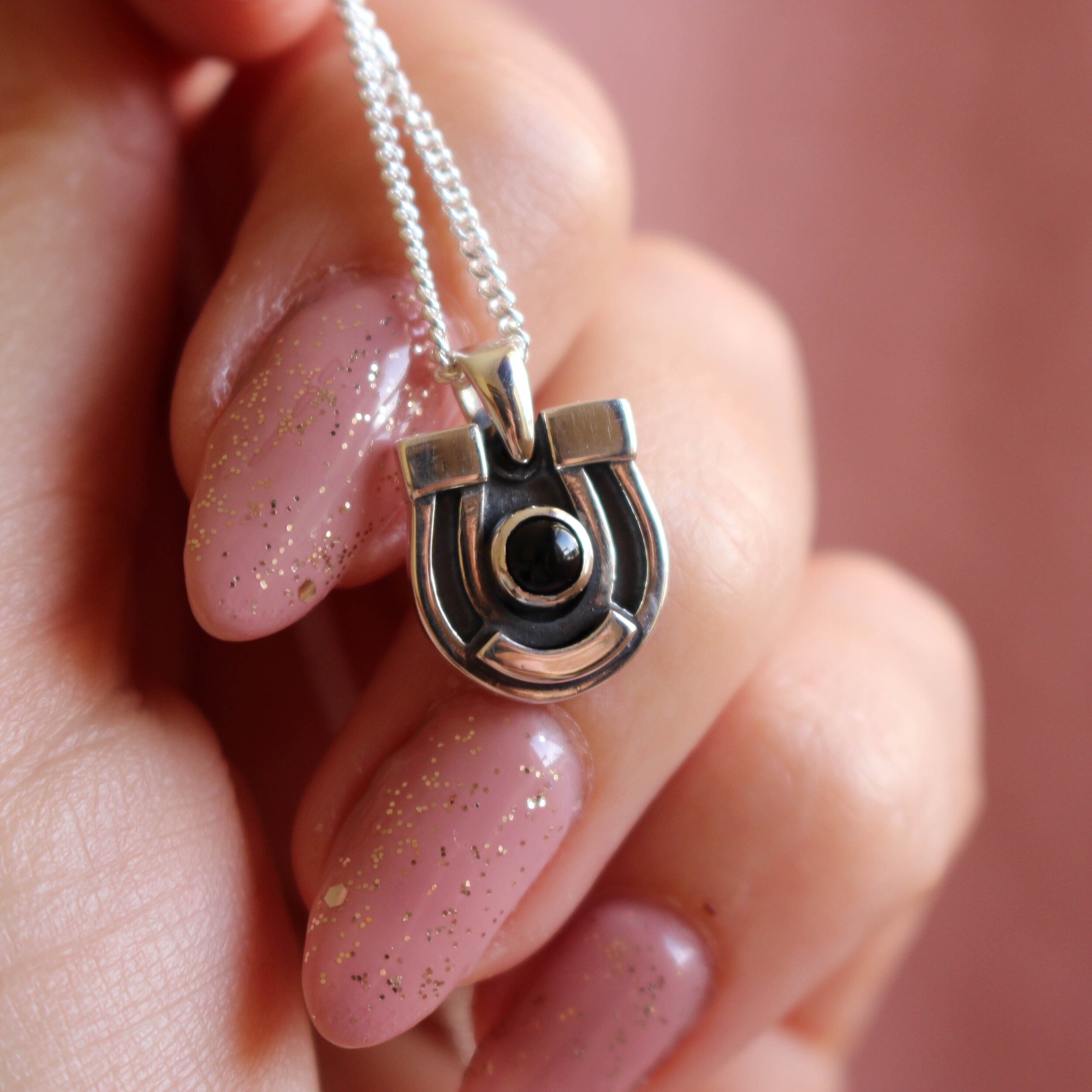 57D58F86-C543-4913-B735-7548524DCE2F