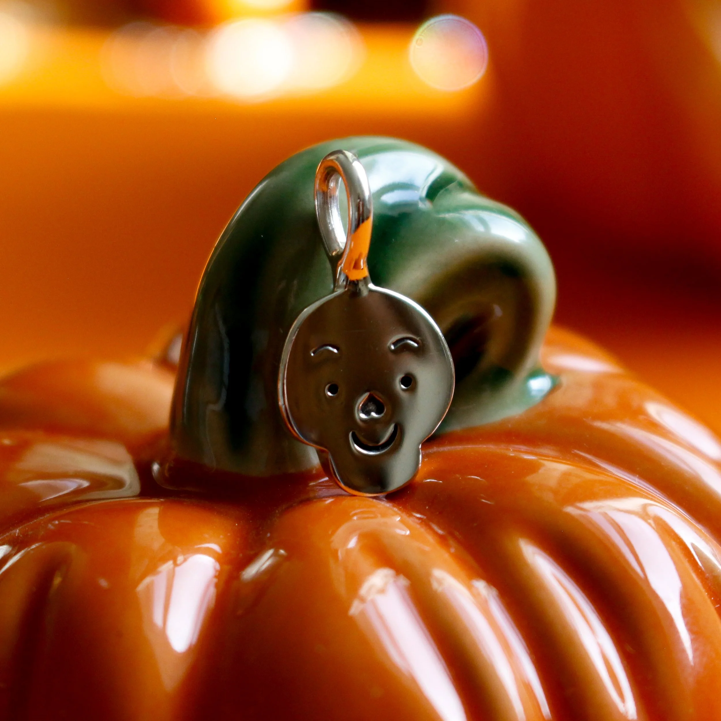 Happy skele charm