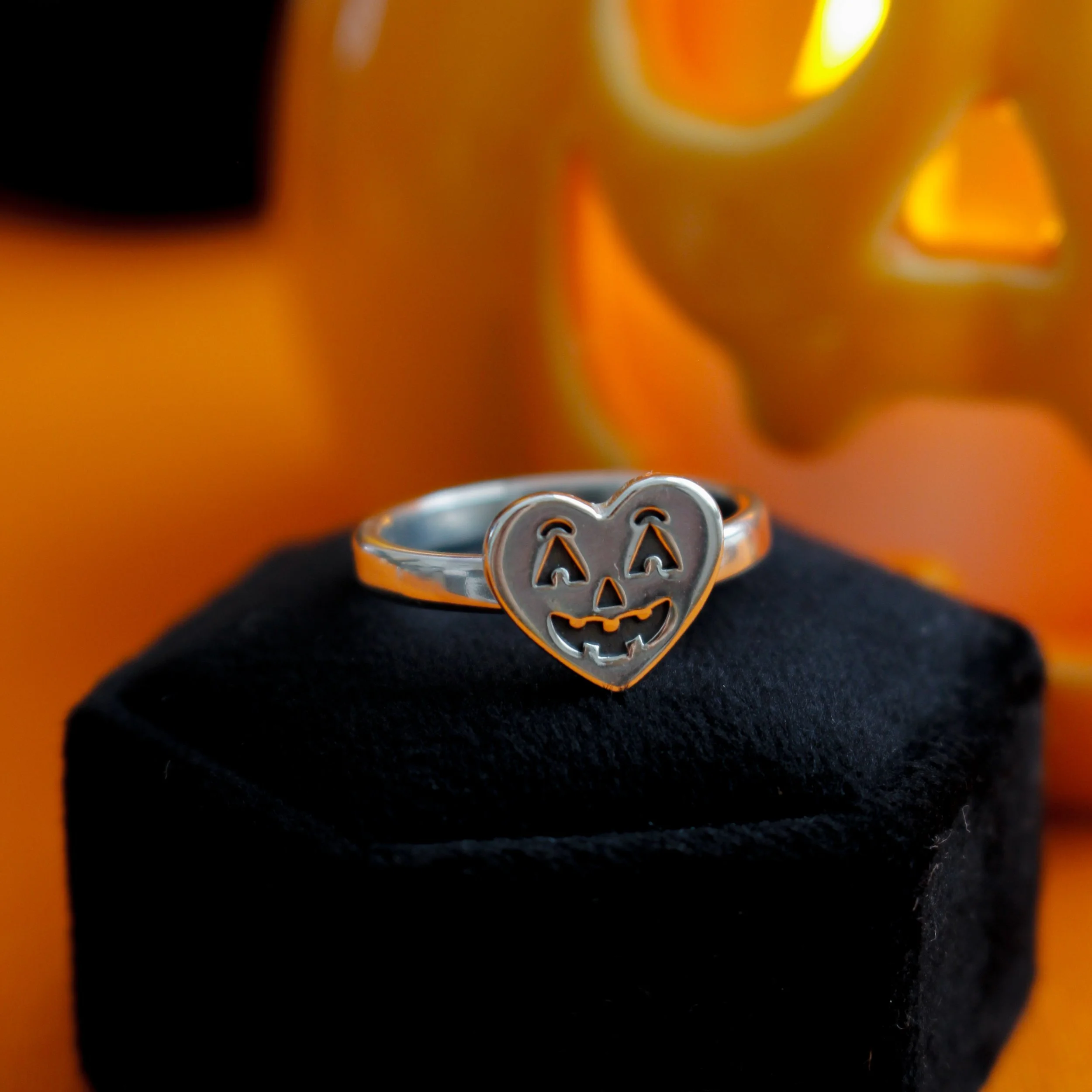 Jack o lantern stacking ring