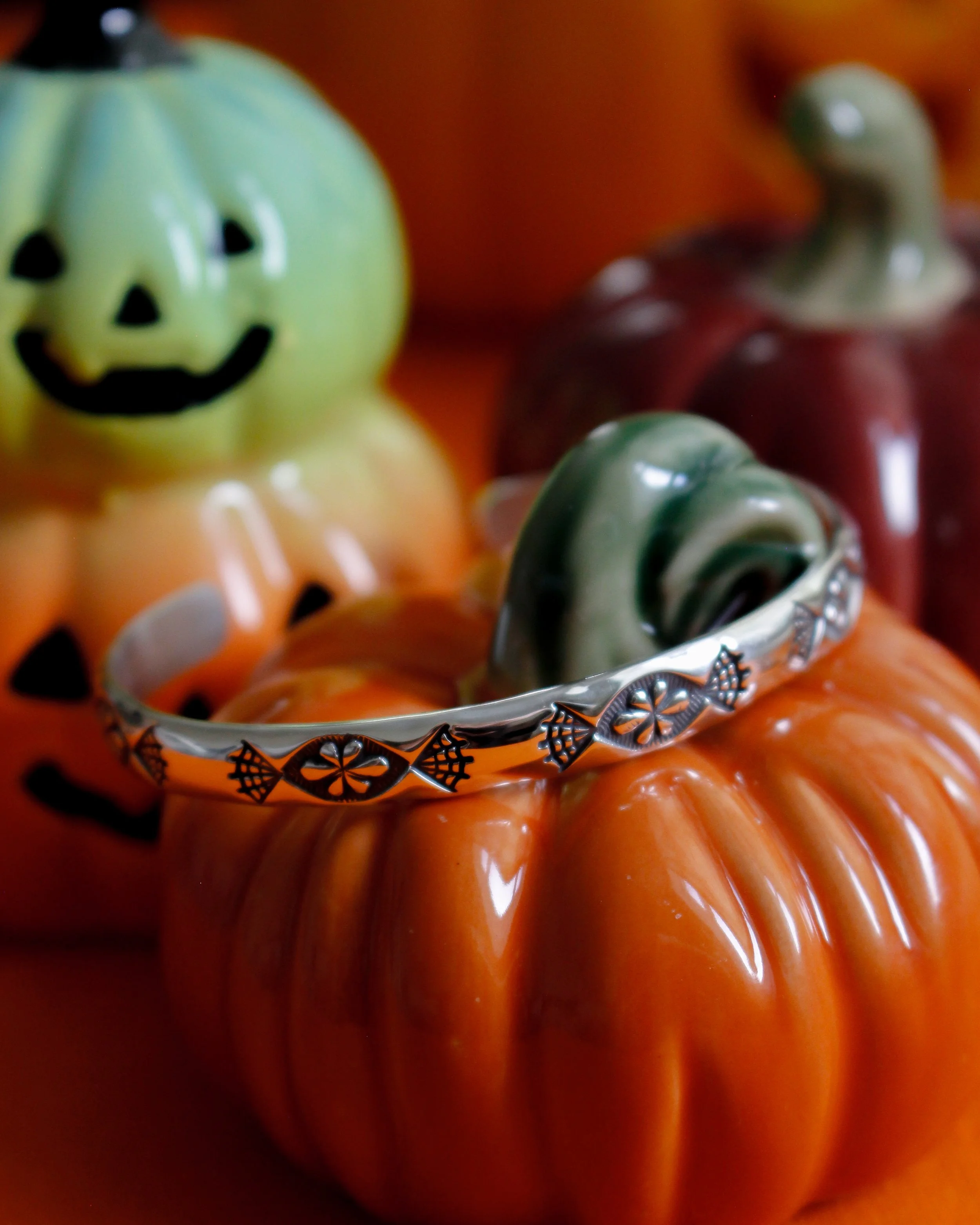 Candy cuff