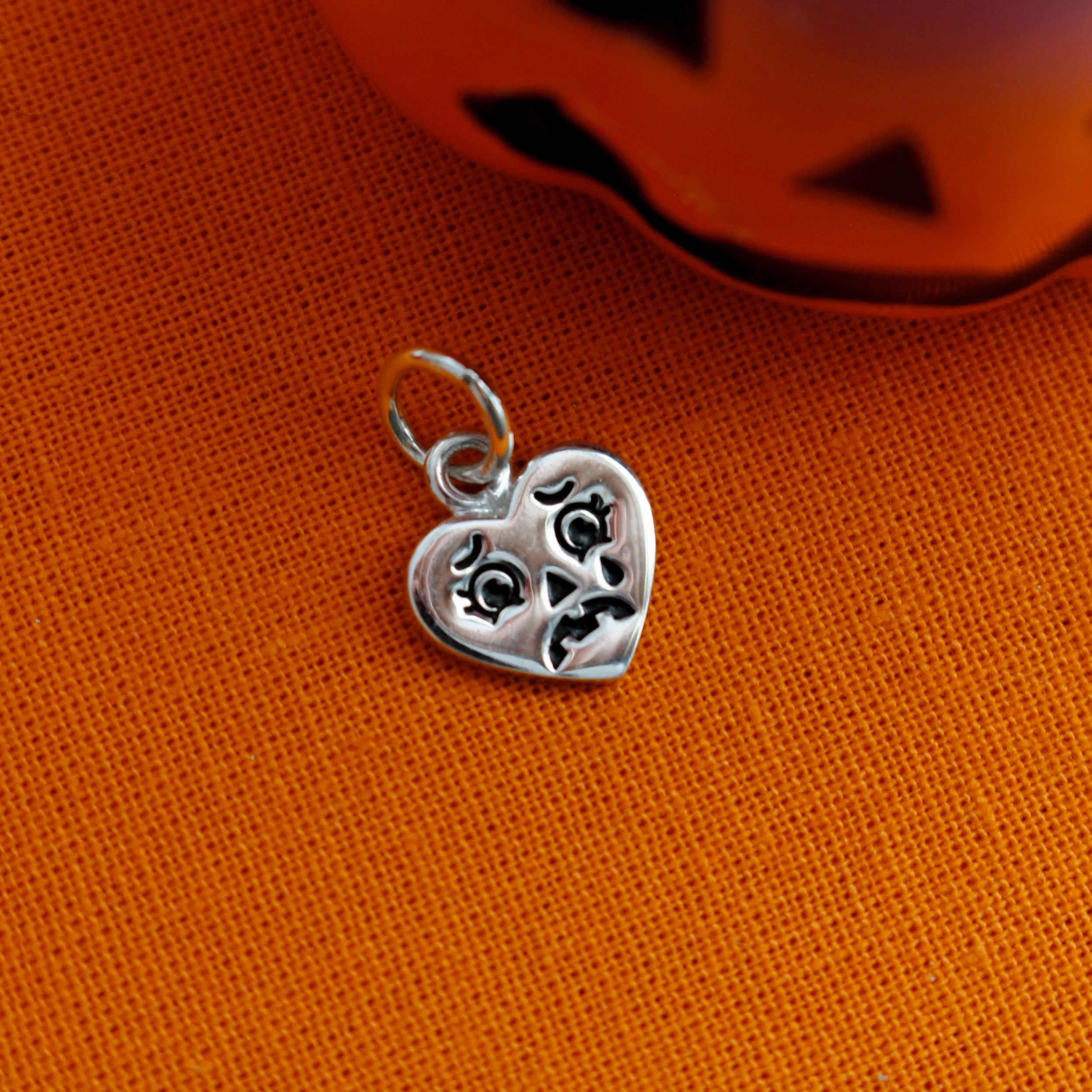 Gloomkin small heart charm