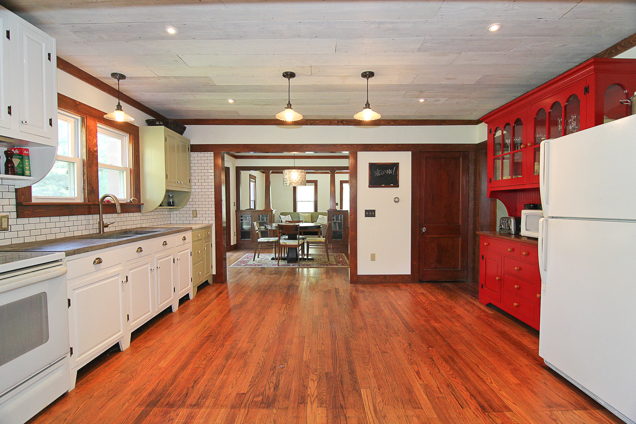 Our Favorite Farmhouse Kitchen Design Ideas & Elements