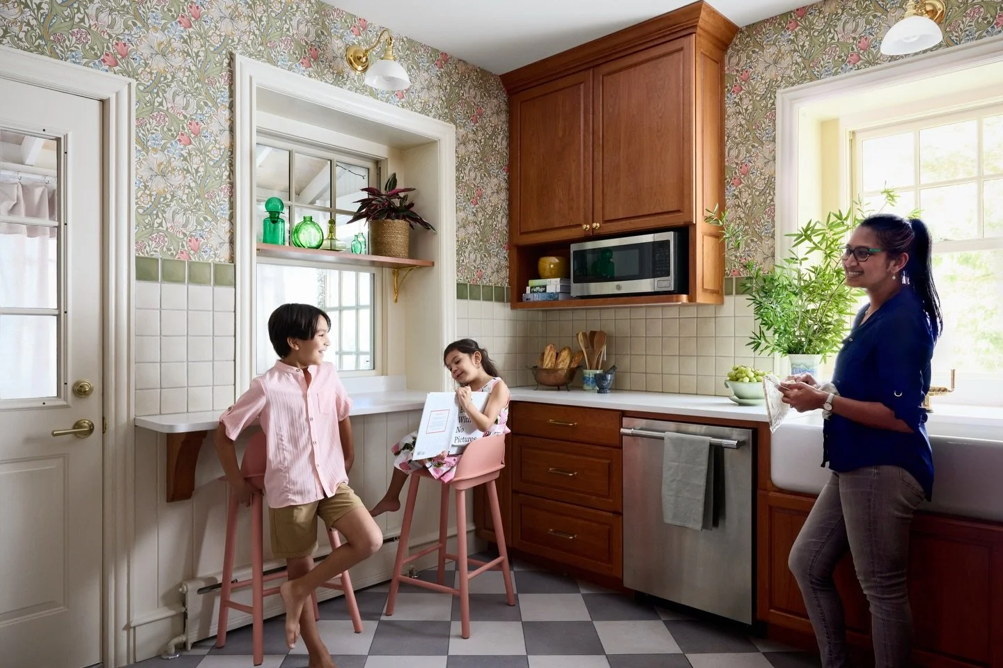 We were honored to be featured as @Houzz&rsquo;s Kitchen of the Week last week. You can read the full story by @jeanniematteucci in the Houzz Stories section.  #airyafterandbefore

In this 142 sq ft kitchen in Philadelphia&rsquo;s Mount Airy neighbor