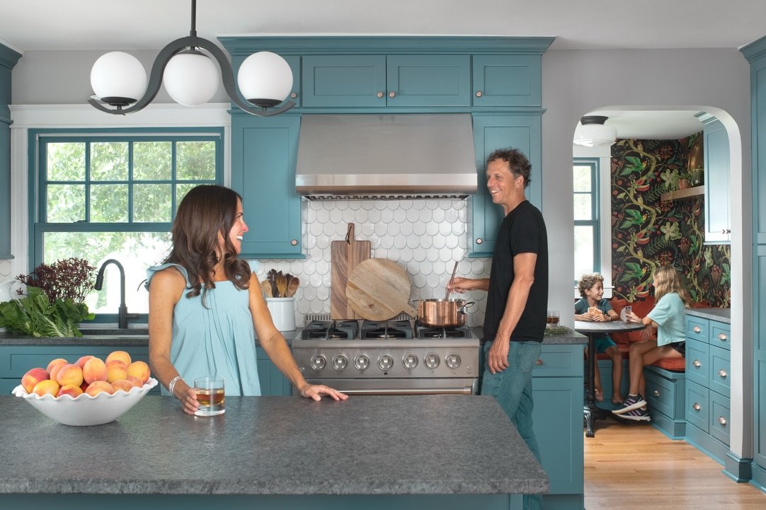 When two biologists set out to transform their historic Ardmore home, they weren&rsquo;t just looking for a new kitchen&mdash;they were looking for a space that could keep up with their busy family while honoring their deep connection to nature.
🔨 T