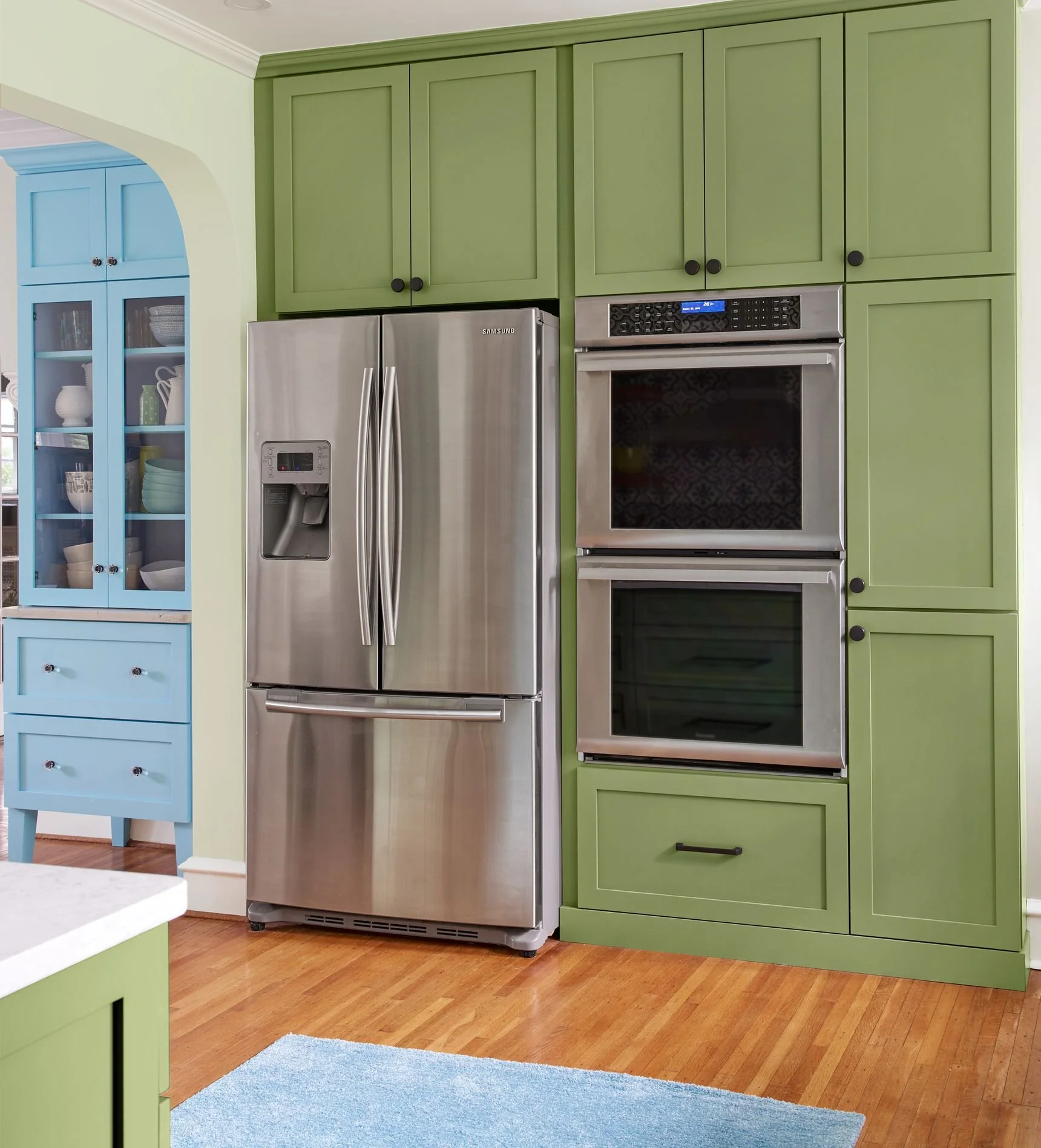 Airy kitchens This Old House Magazine 7.jpg