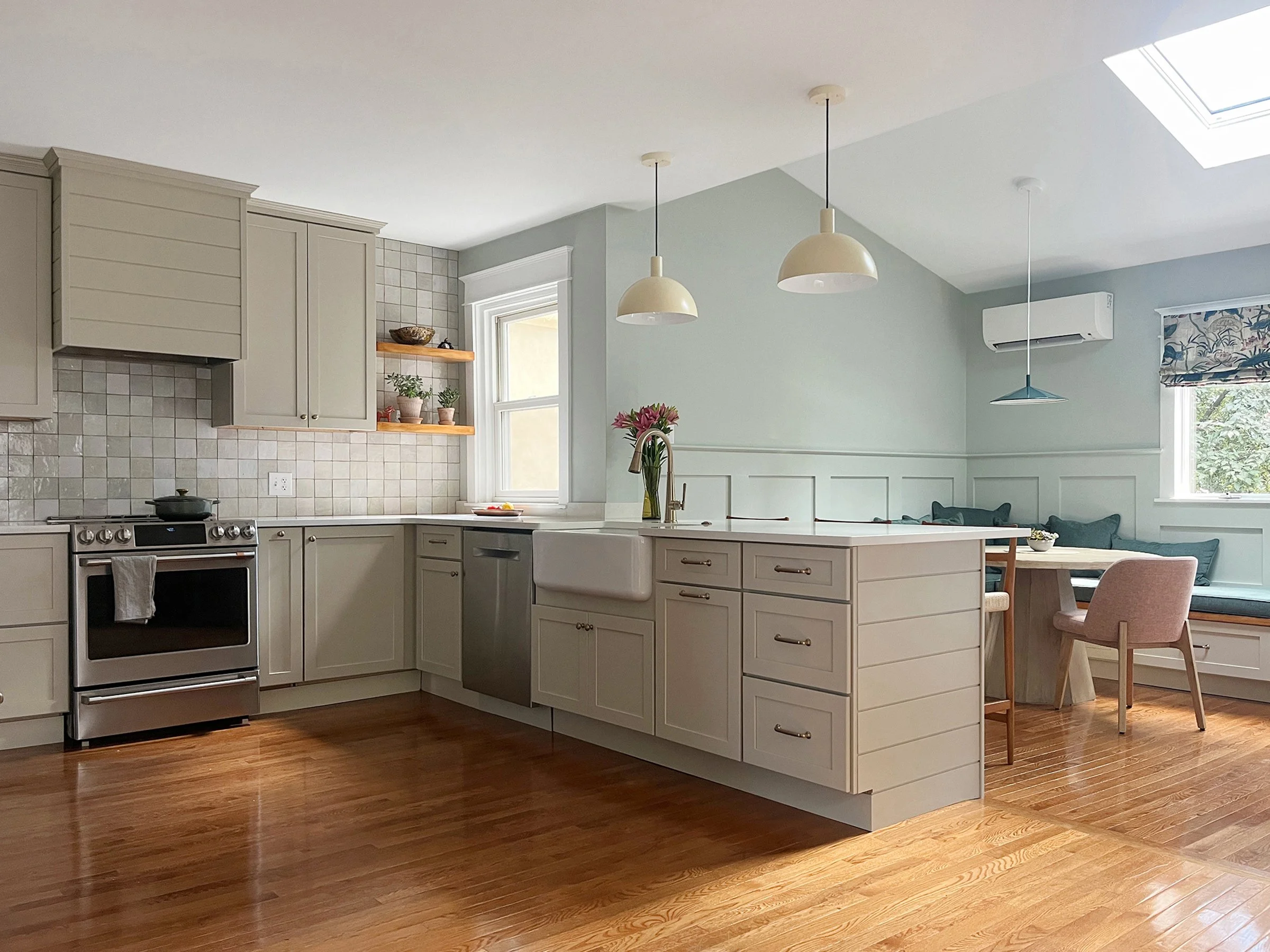 How To Create An Open Floor Plan In An Old House | Airy Kitchens