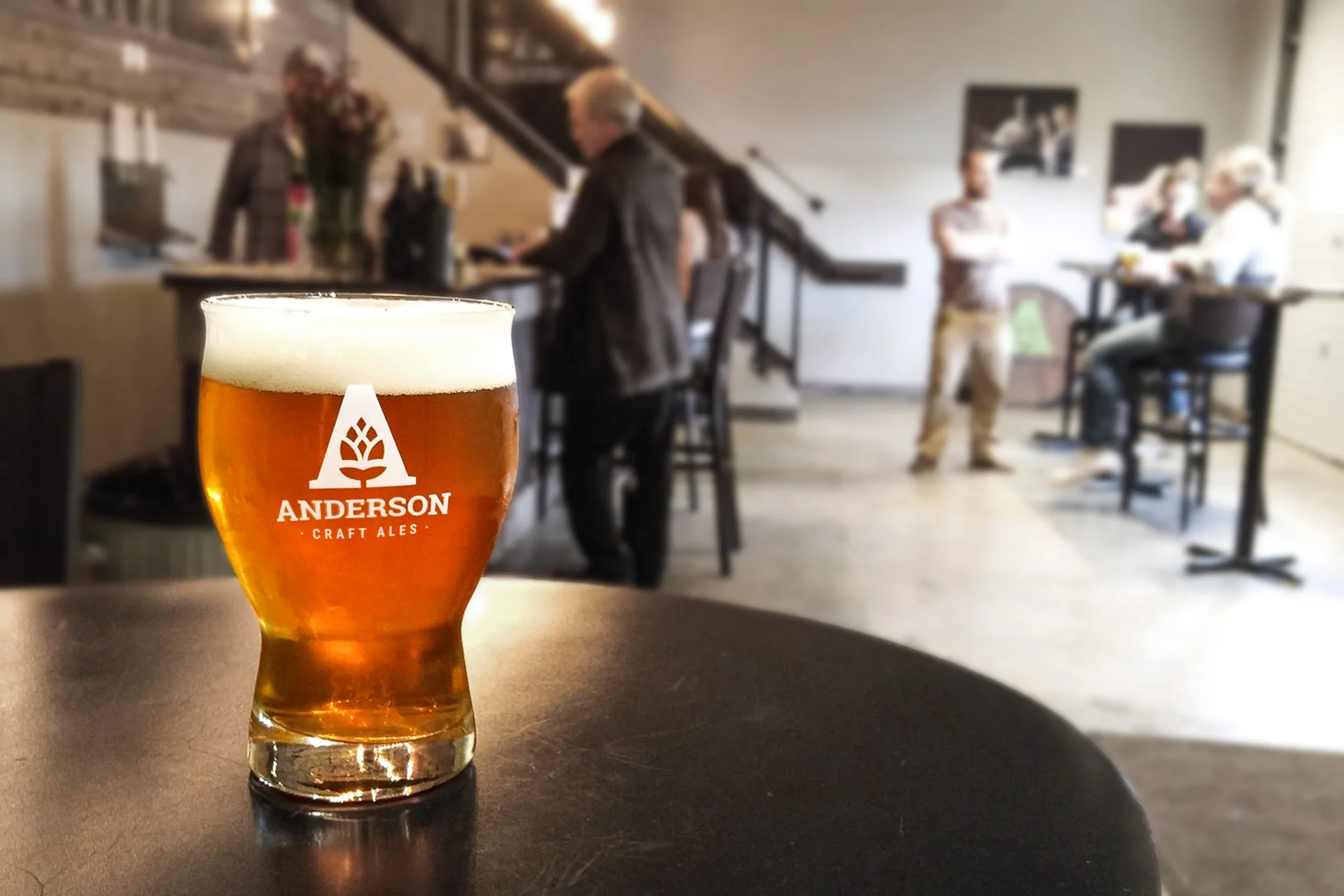 ANDERSONALES.jpg