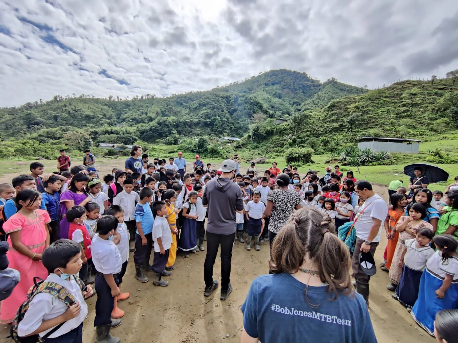 June Newsletter - Raton &amp; Hacha