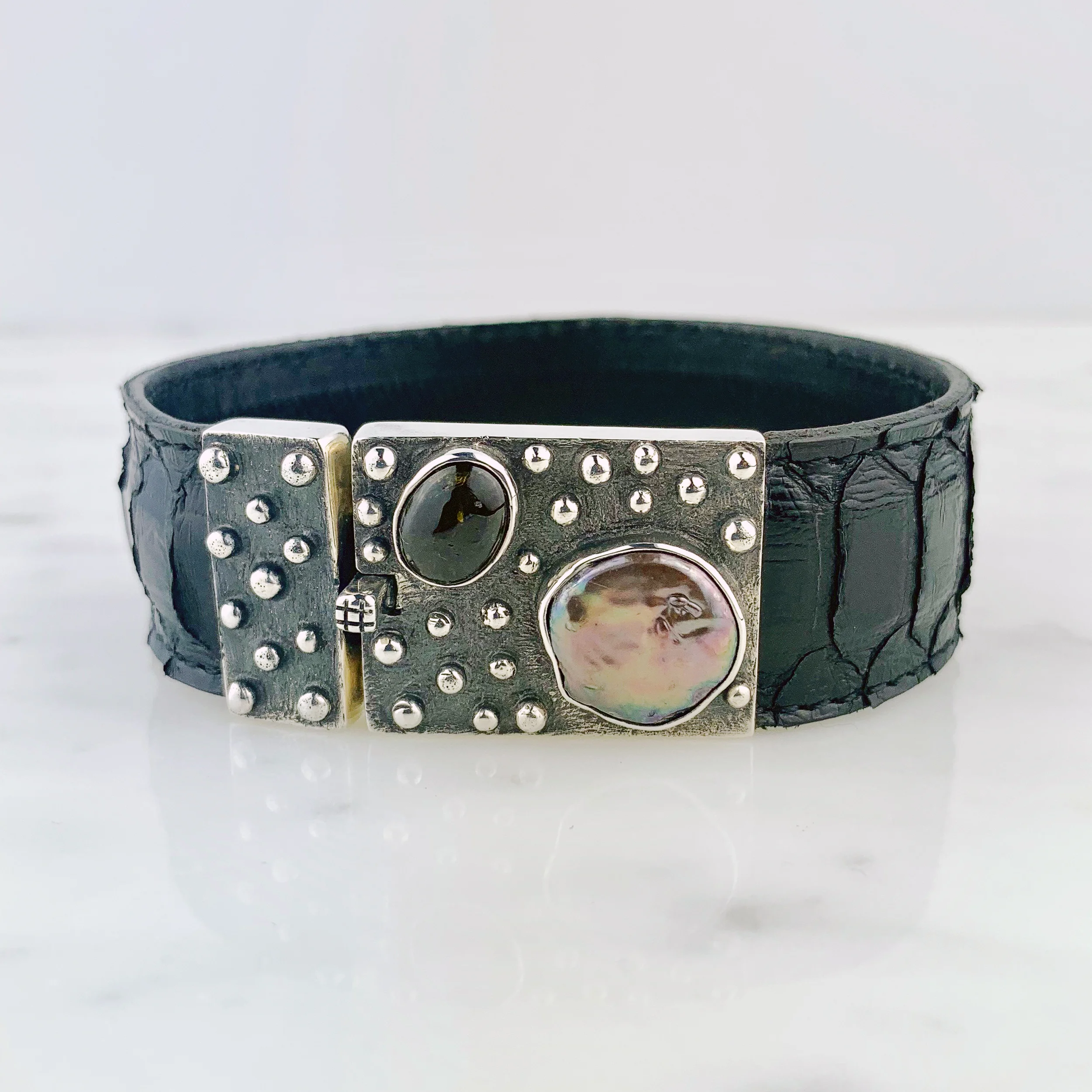 bracelets_b-11-a.jpg