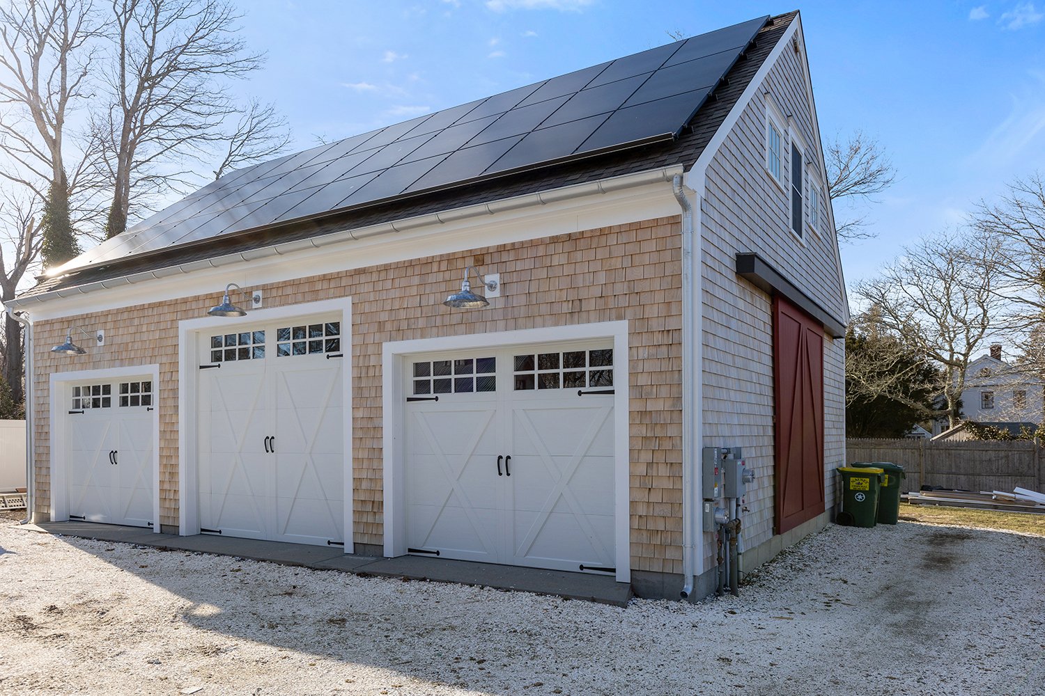 3 Bay Garage w/ accent  barn door
