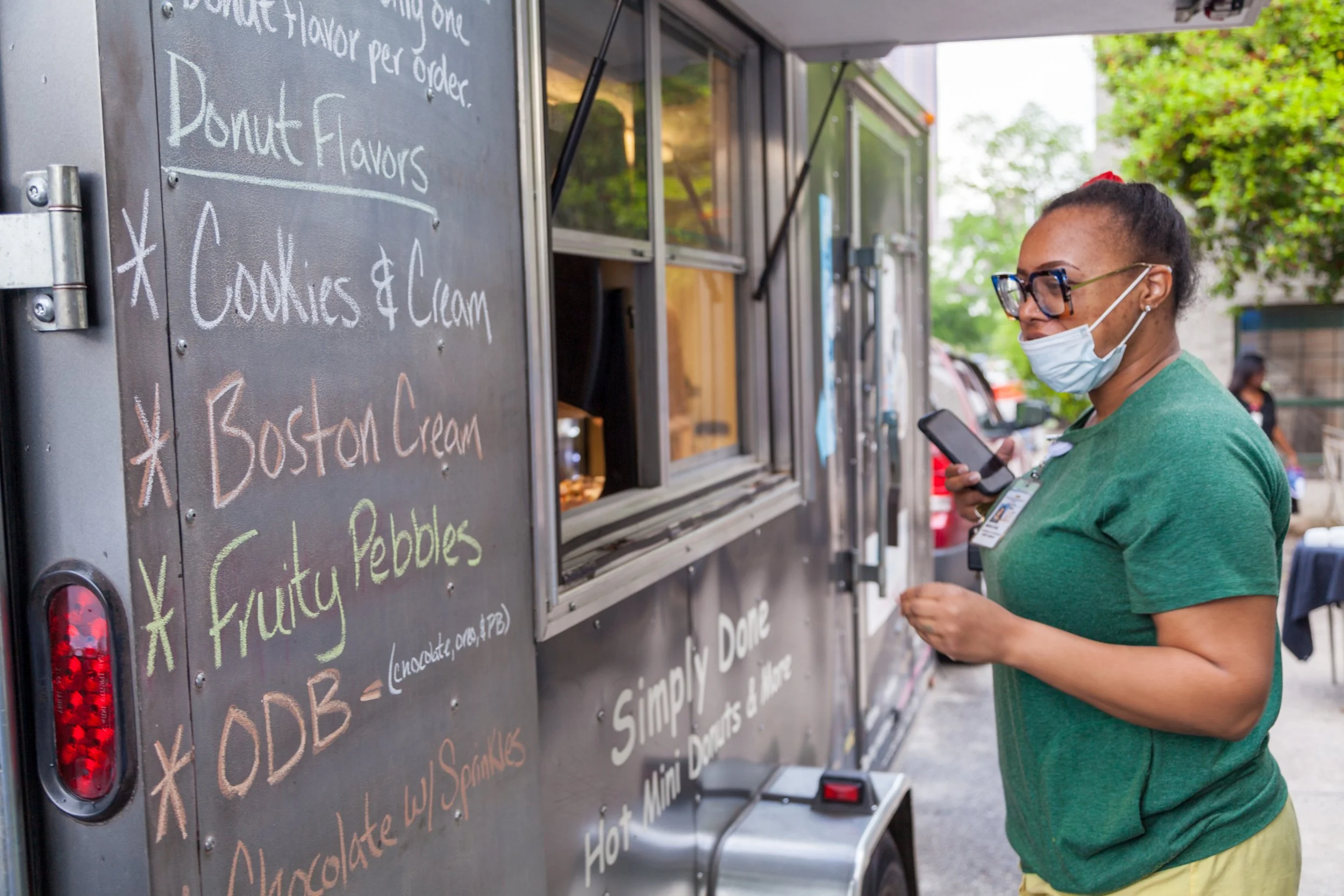  Grady Healthcare Be The Light Food Truck and gift event for Nurse Appreciation Week 