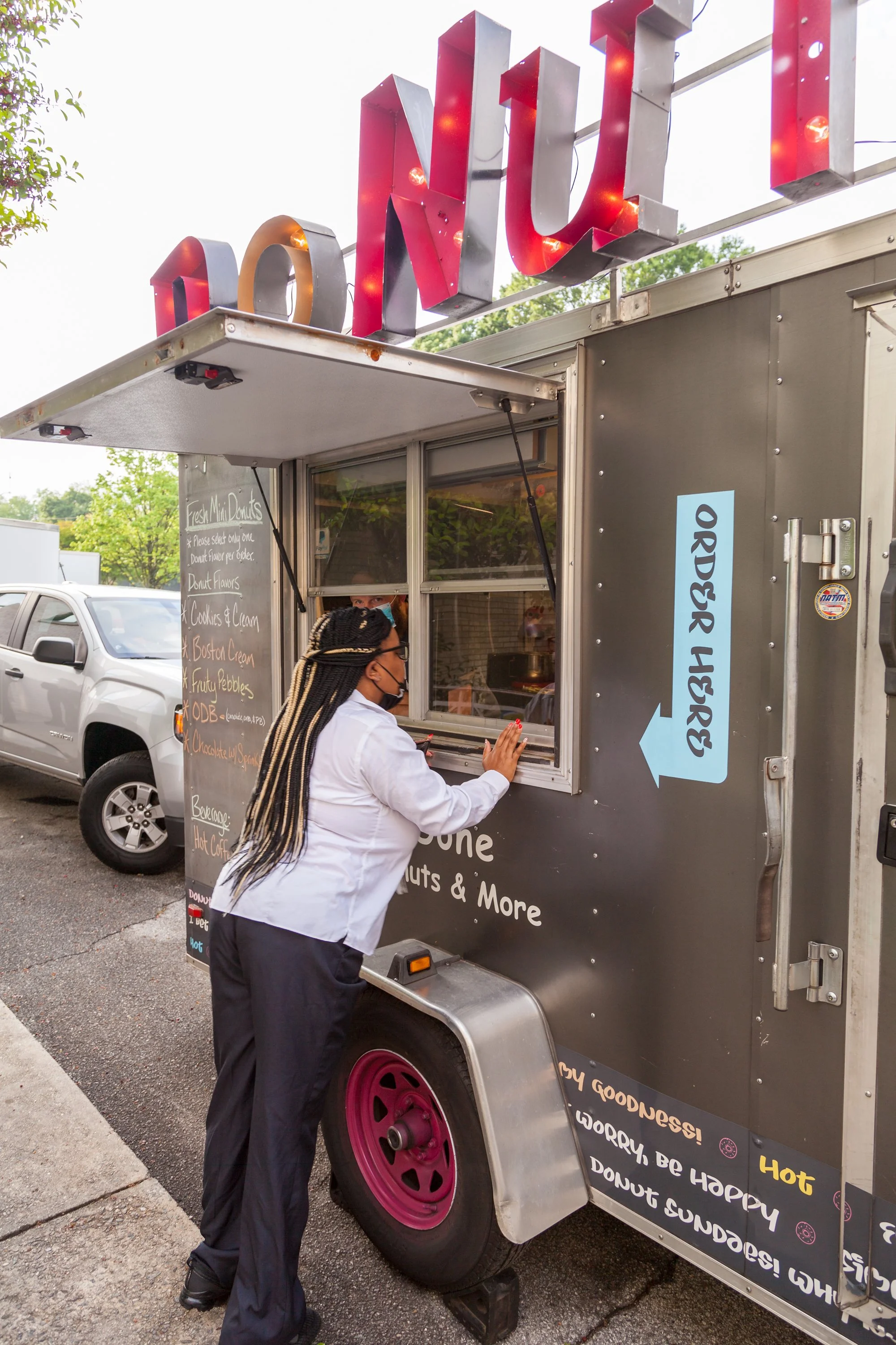  Grady Healthcare Be The Light Food Truck and gift event for Nurse Appreciation Week 