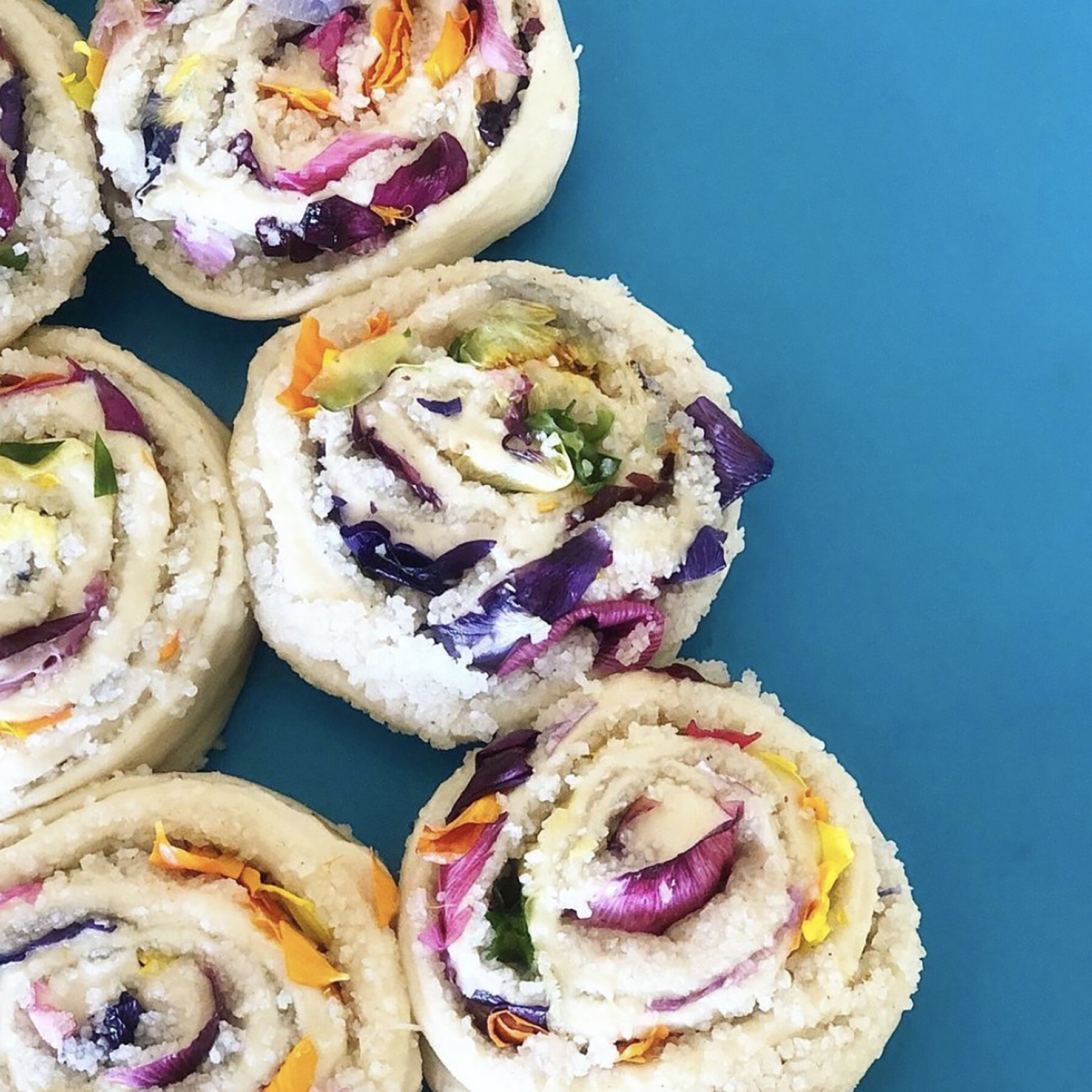 Flower Petal Morning Buns: How Loria Stern Brings the Garden In