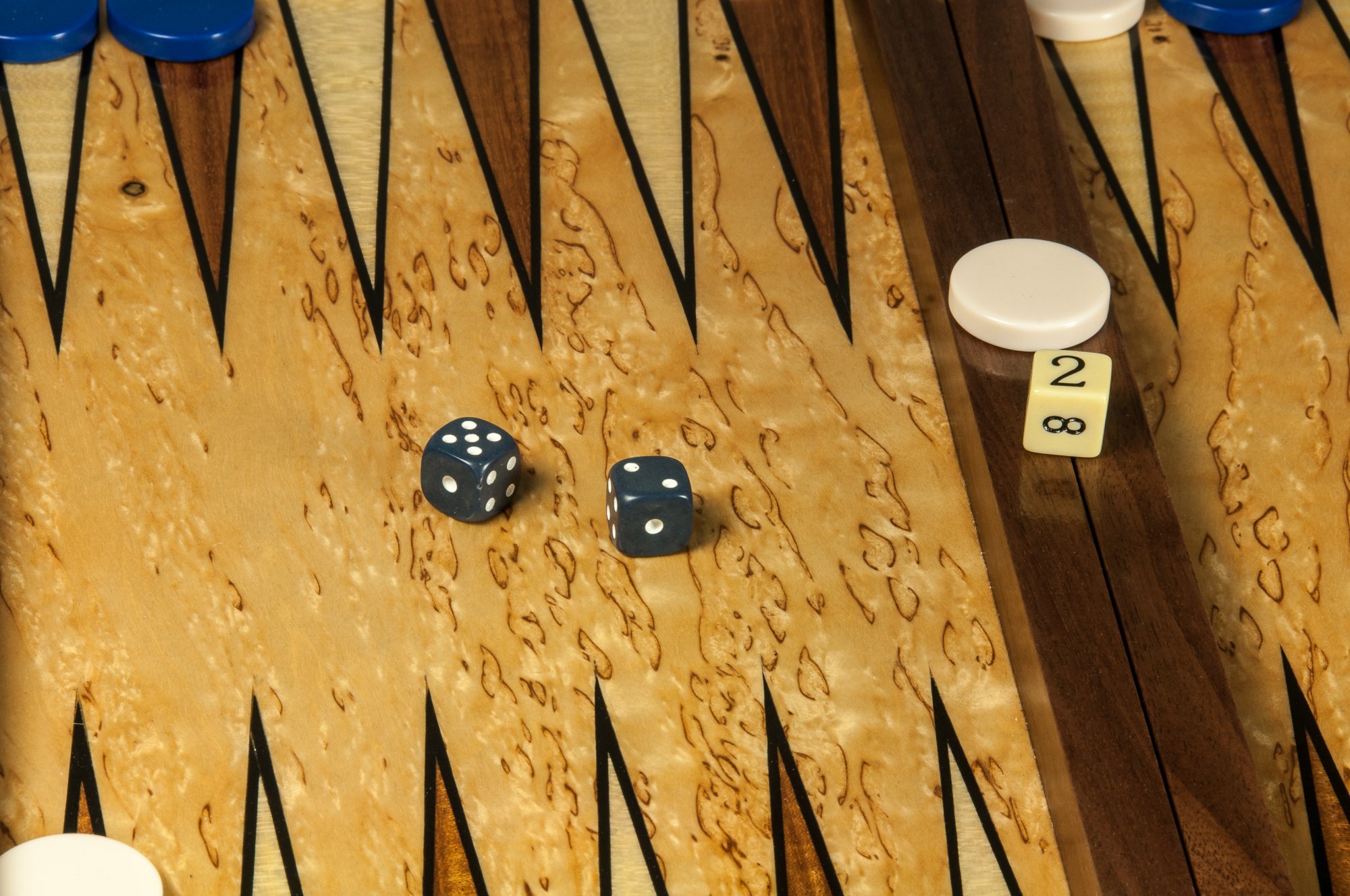 backgammon bd detail 2000 px (1 of 1).JPG