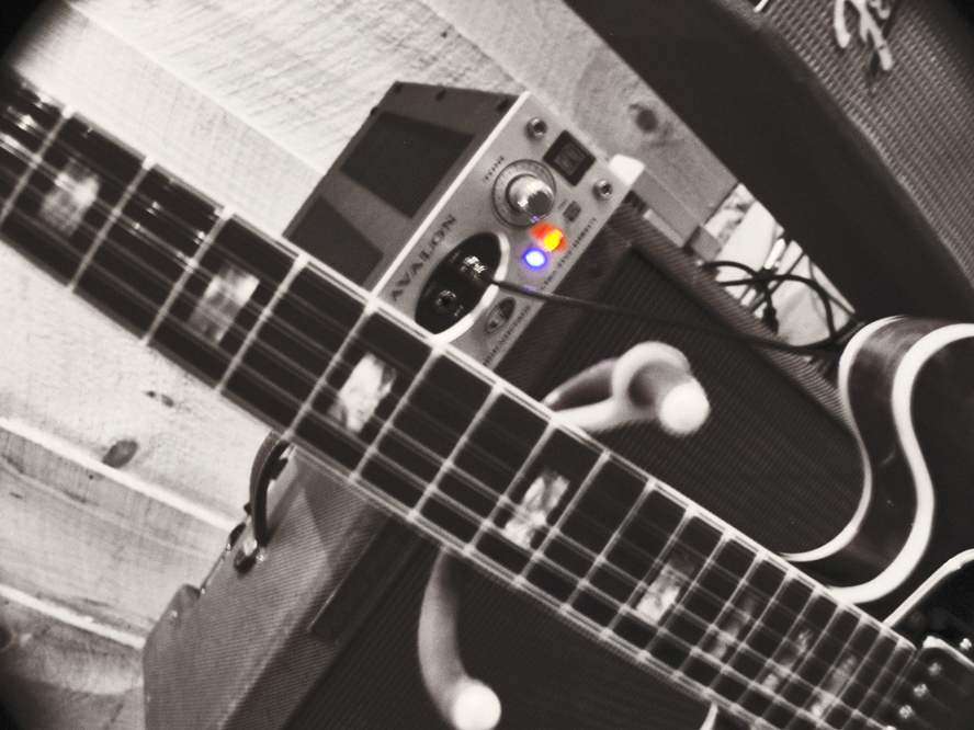 gibson-u5_1Aweb.png