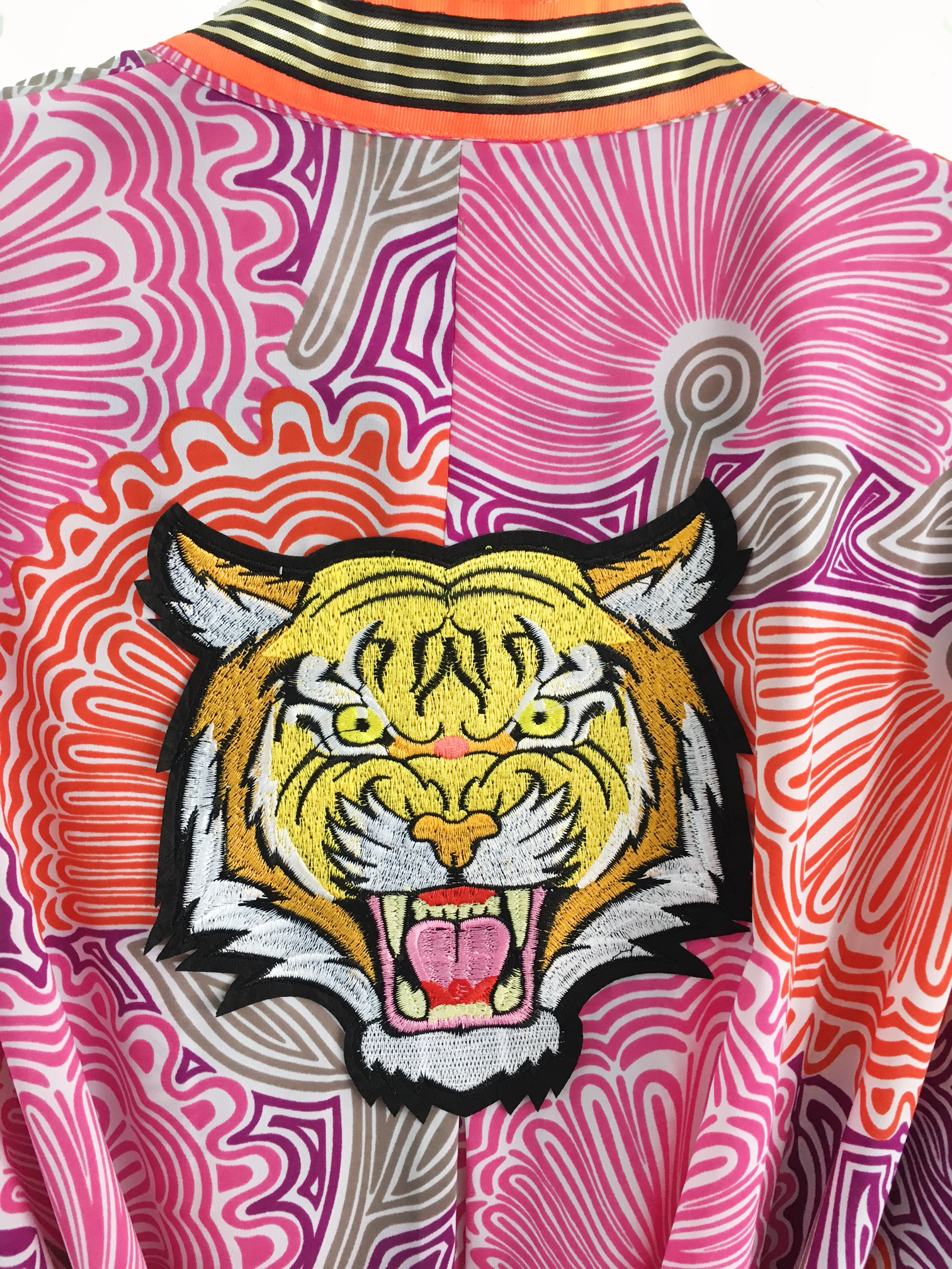 TigerBloom_backDetail.png