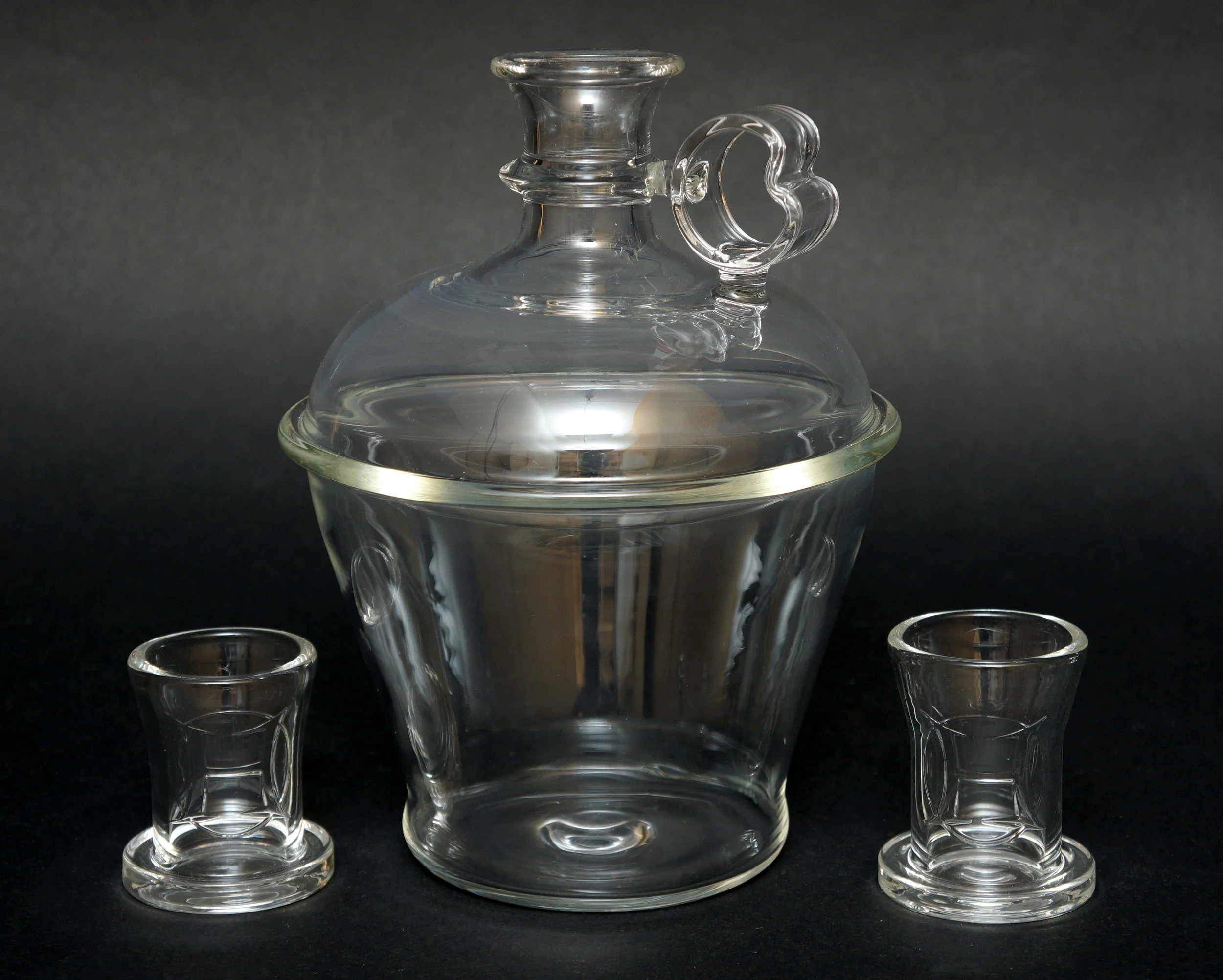 Handled Liquor Bottle W/ 2 Sipping Glasses