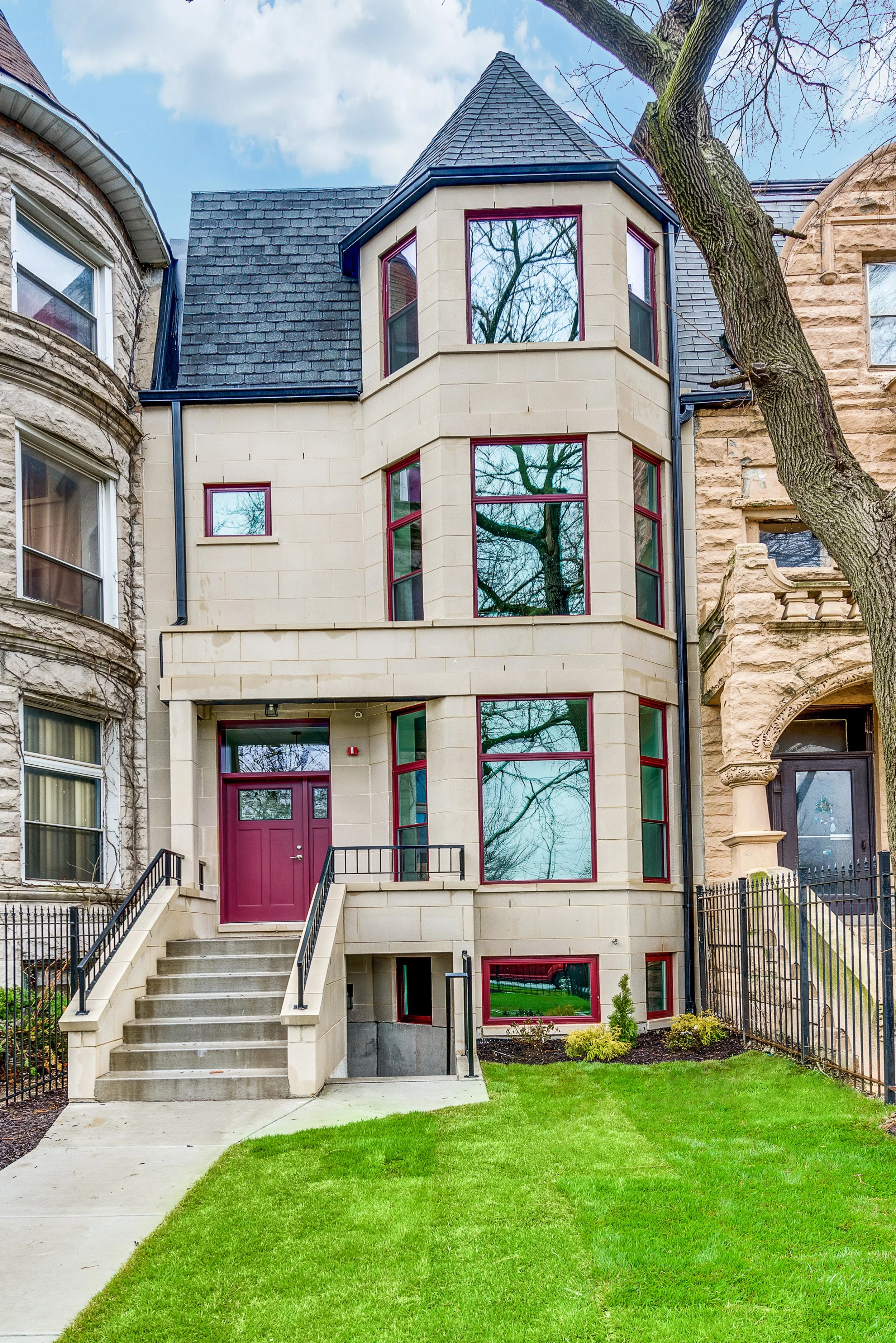 SOLD: KENWOOD NEIGHBORHOOD: GREENWOOD HOMES (2)