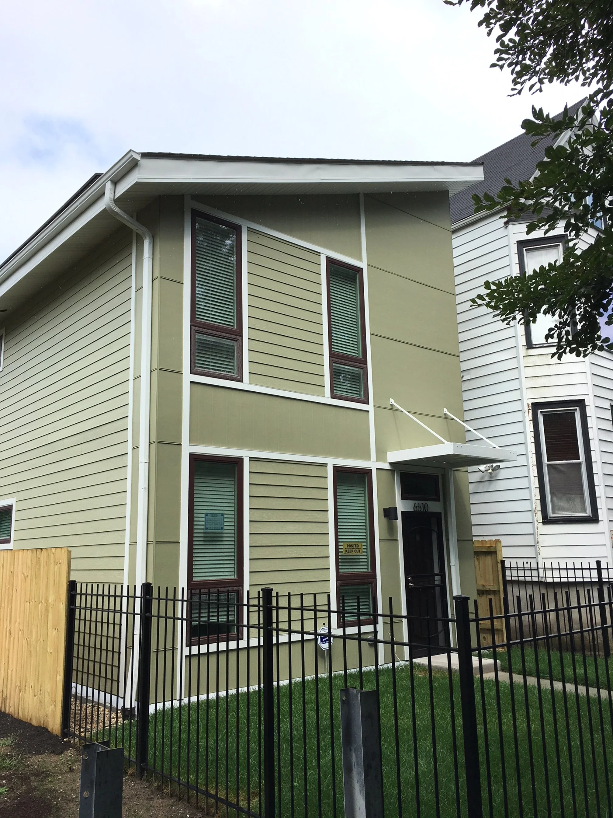 COMPLETED: SOUTHEAST WOODLAWN: DORCHESTER HOUSE