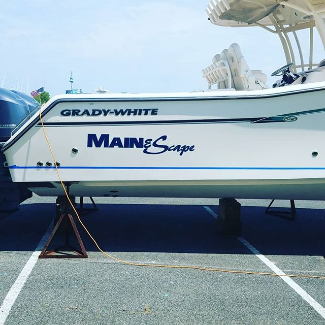Lettering isnt just for cars
#boatlettering #signs #damascusmd #damascussigns
