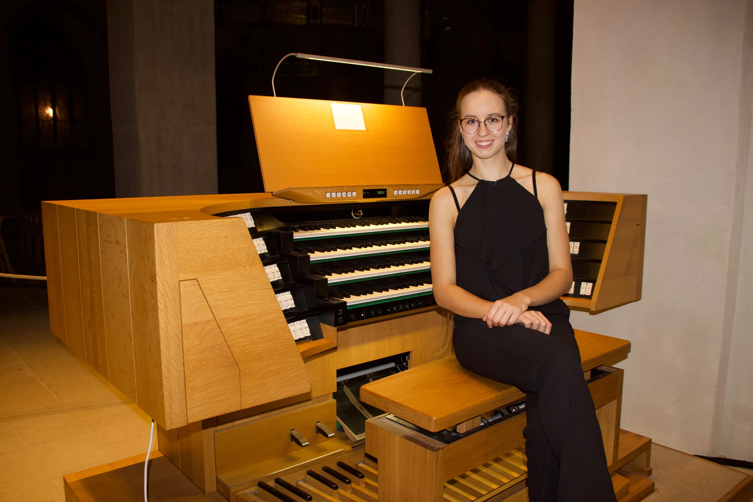 Laura Schlappa Wins 10th Northern Ireland International Organ Competition