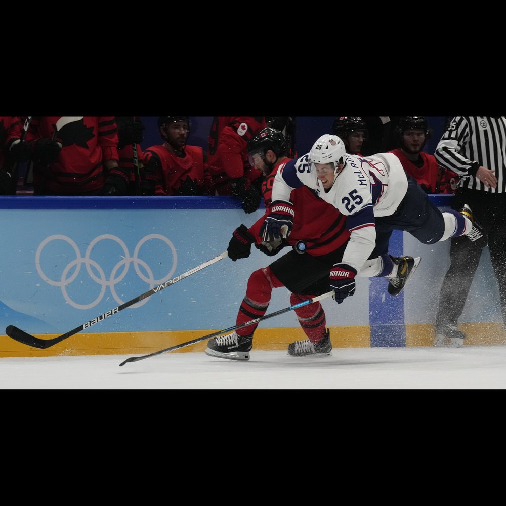 OLY-USA-CAN-Hockey-007a.jpg