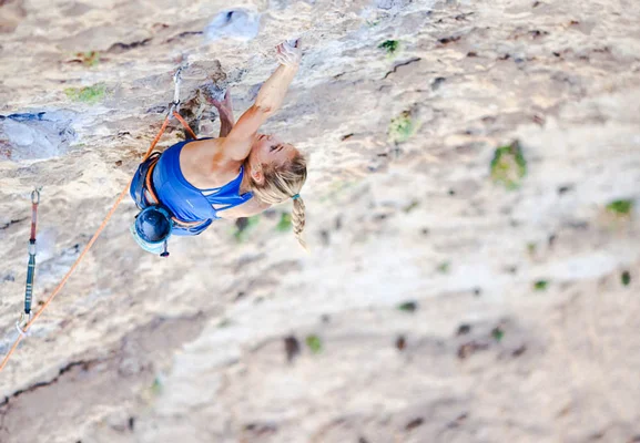 Sasha DiGiulian...Up2Us' Rockstar