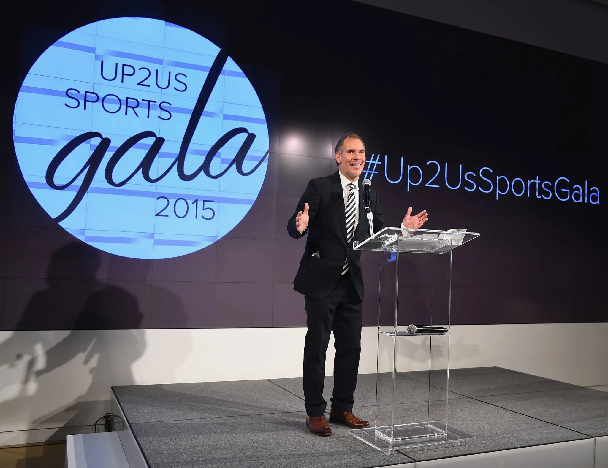 Paul-Speaking-at-2015-Gala.jpg