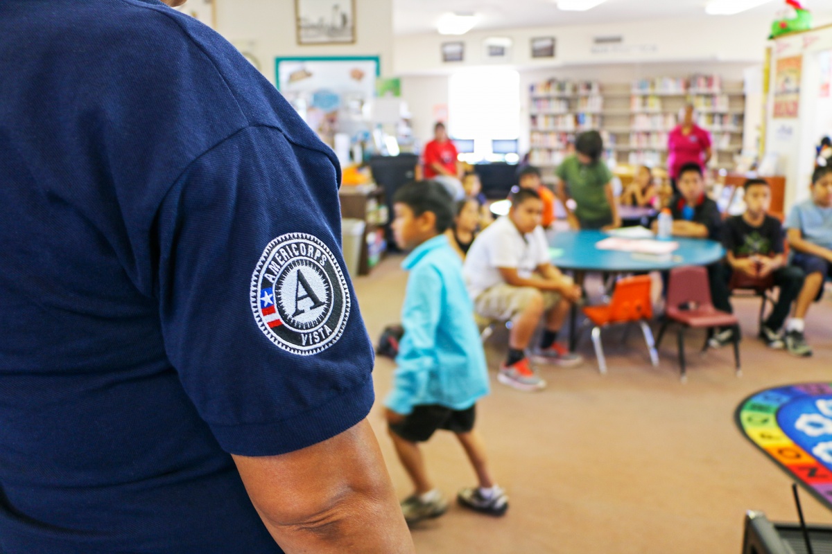 AmeriCorps-VISTA-stock.jpg