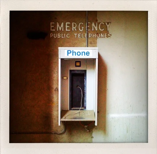 This the picture that started it all. This payphone is still located in Edwards stadium on the UC Berkeley Campus. It looks different now. Yes, I have recent pictures of it.