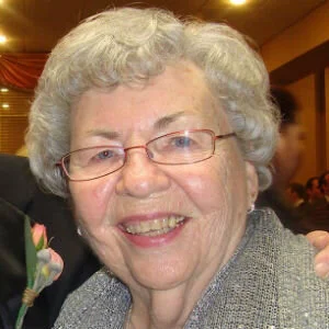 Lee Lois WebPic.jpg