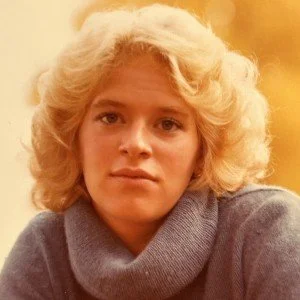 Lori Deschner