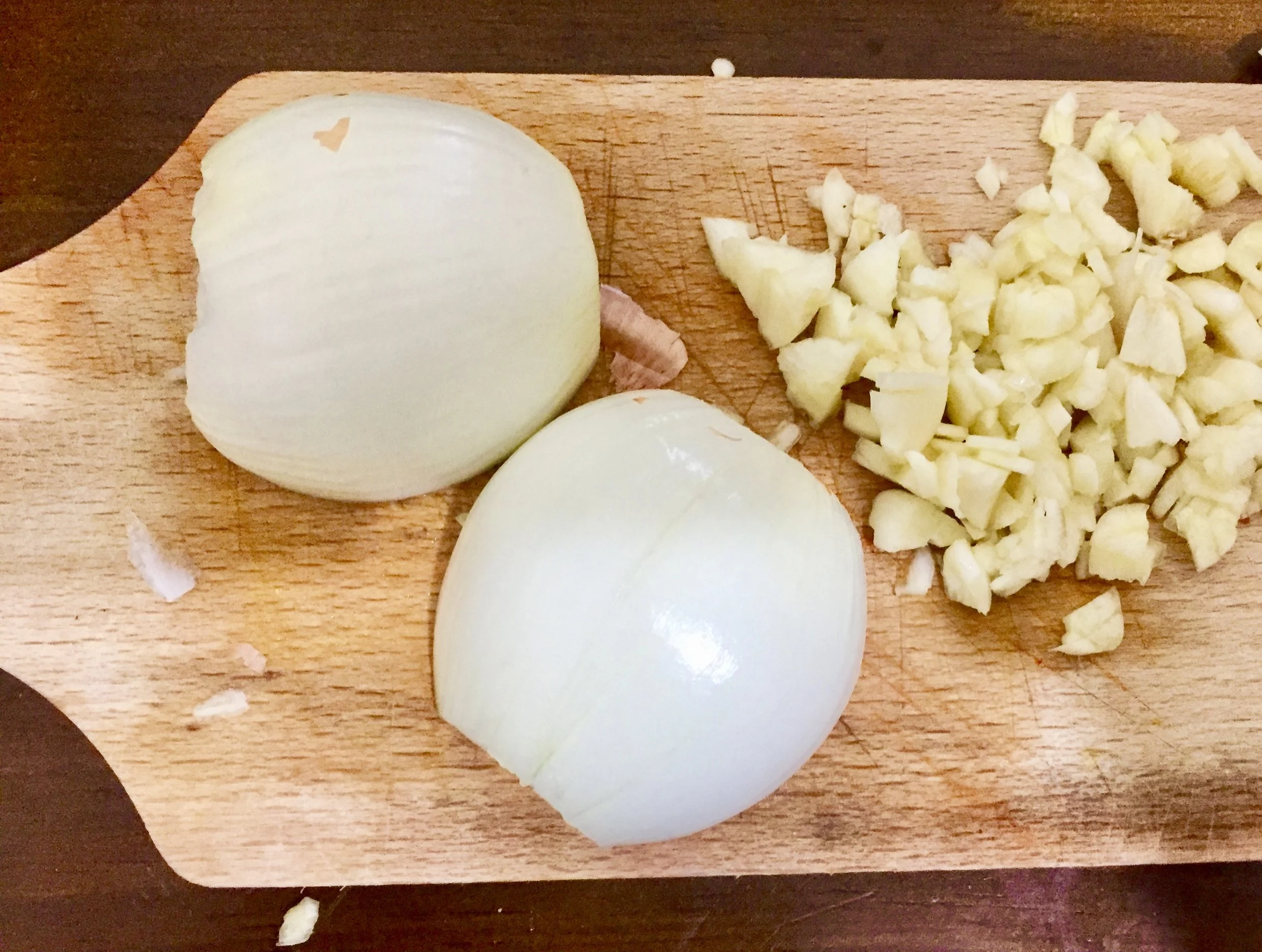 Dice the onion and garlic