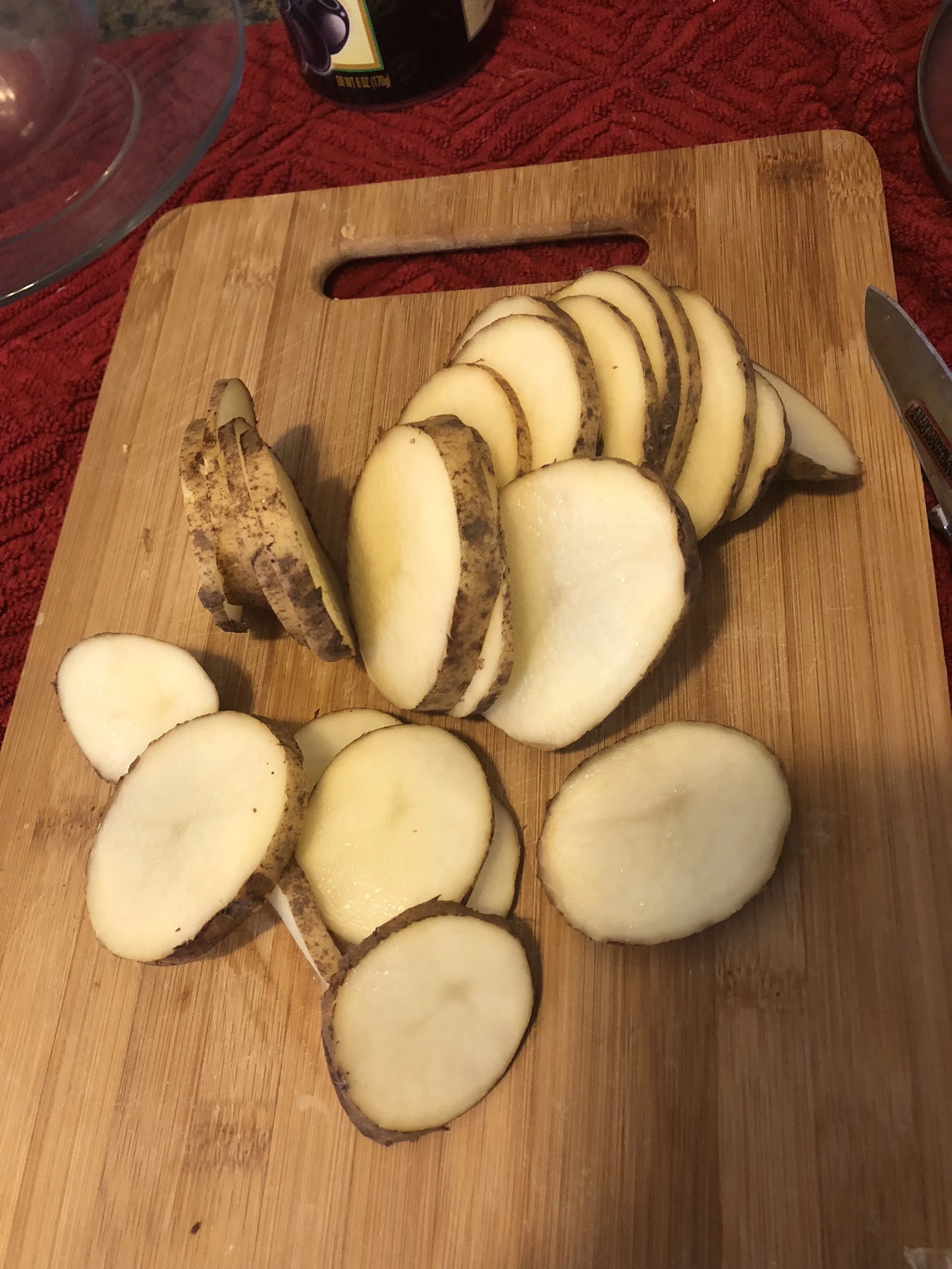 Slice the potatoes into thin coils horizontally