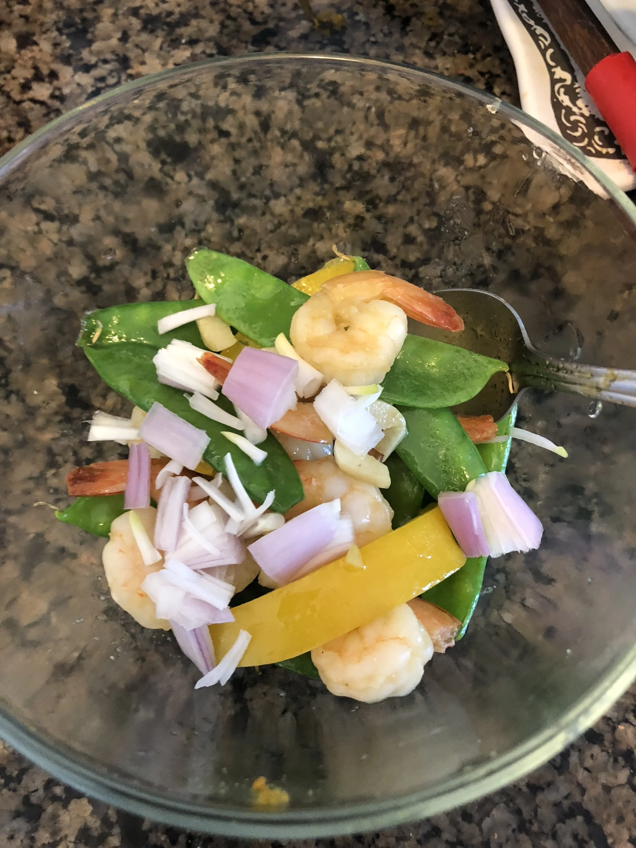 Snow peas and shrimp pictured aboveIngredients3 tbls of soy sauce1 tbls cornstarch1 tbls of ground ginger (I accidentally omitted)2 tbls of vegetable order3-5 skinless chicken breasts2 cloves of garlic3 cups of snow peasPlan of Attack*I edited this …