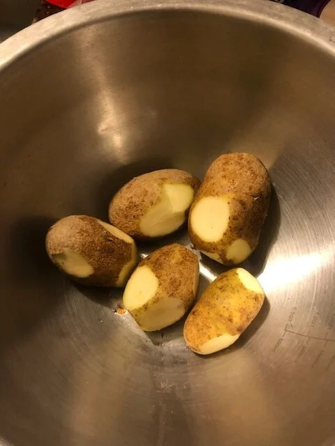Wash and clean 3-5 potatoes