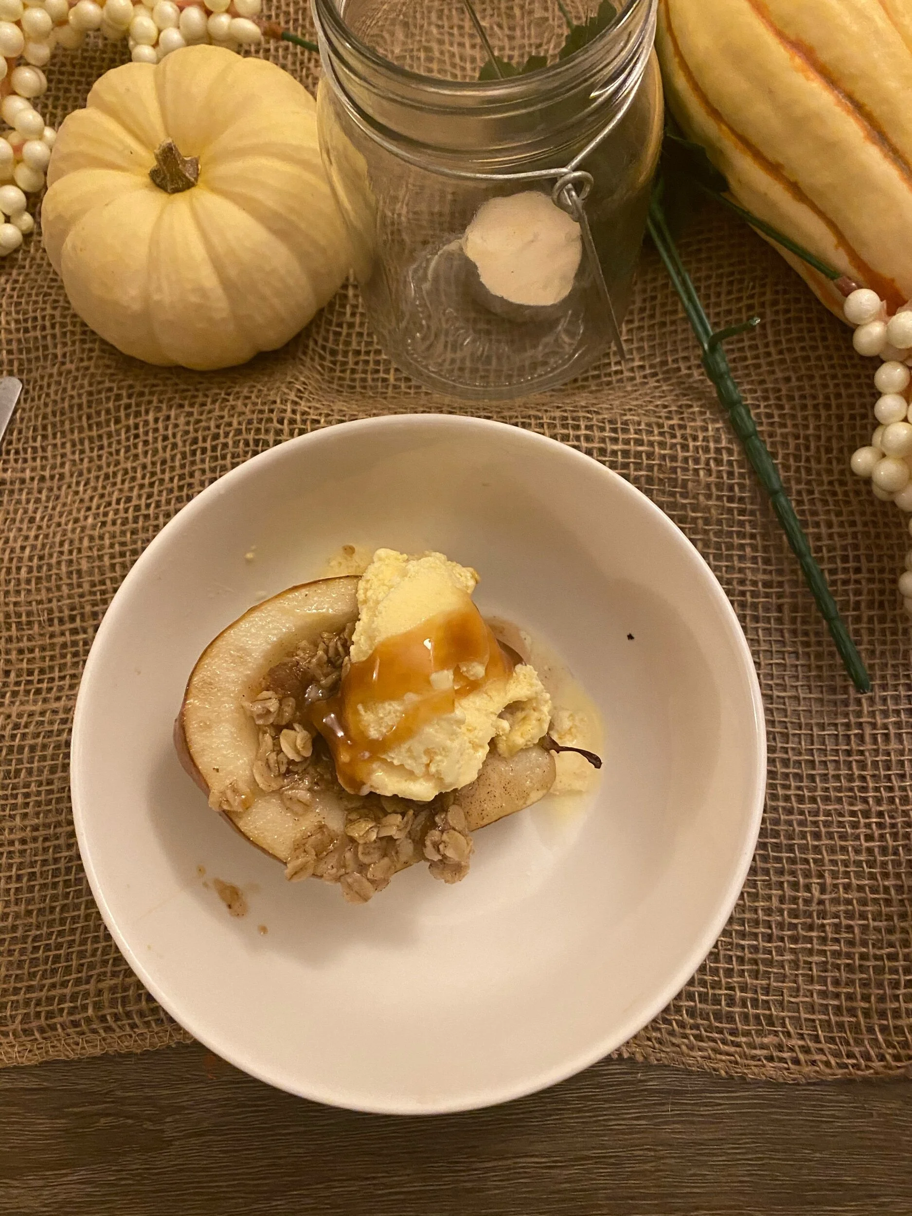 Baked Oatmeal Cookie Pears