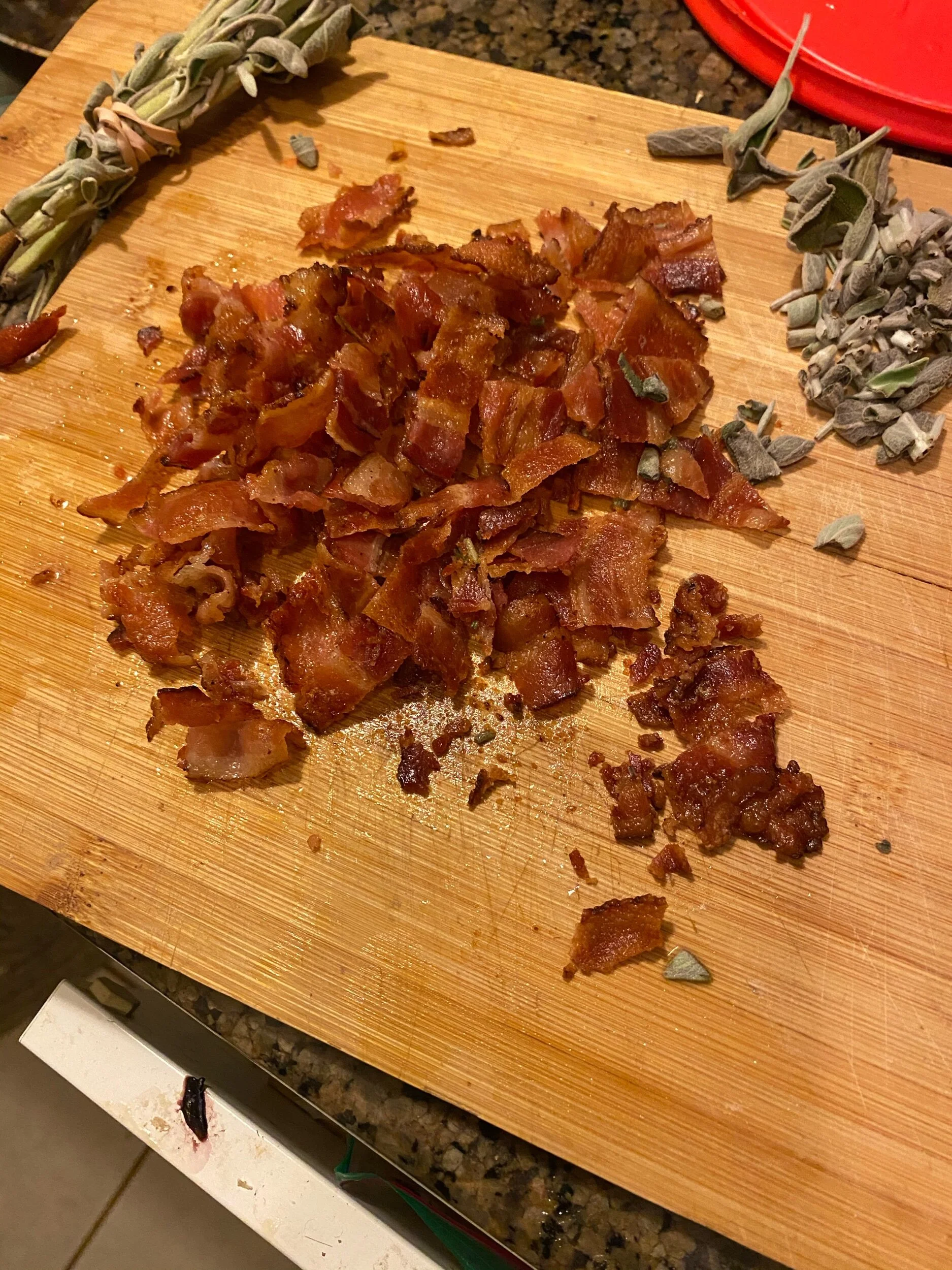 Remove the bacon and chop into pieces. Add the bacon, bacon drippings from the pan, onions, butternut squash, the majority of the parmesan, and pasta water to the pasta. You want the squash to breakdown and coat the pasta. Serve hot, garnish with so…