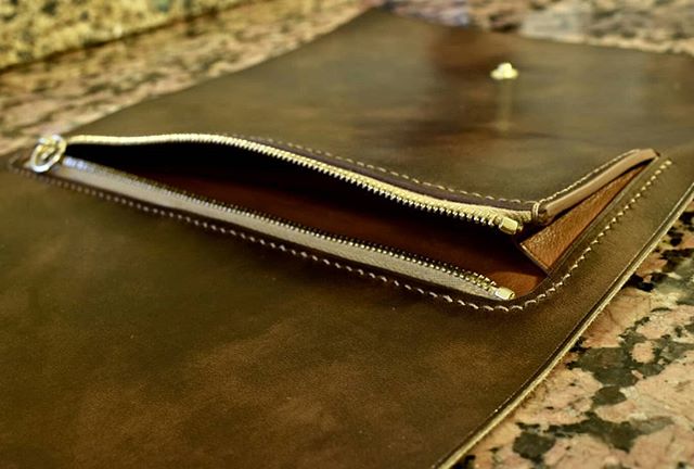Exterior zipper pocket construction.
If you accidentally sew the pocket shut the first try, you're gonna have a bad time.
#zipper #riri #pocket #lessonlearned #design #process #progress #handbag #clutchwallet #clutch #wallet #handmade #leathergoods