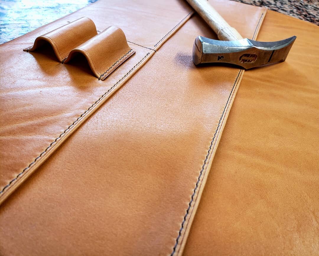 Making progress on a business checkbook binder. Making a piece like this with large panels requires extra attention to make sure scars on the leather are avoided or strategically placed where they cannot be seen. I also try to make sure the grain and